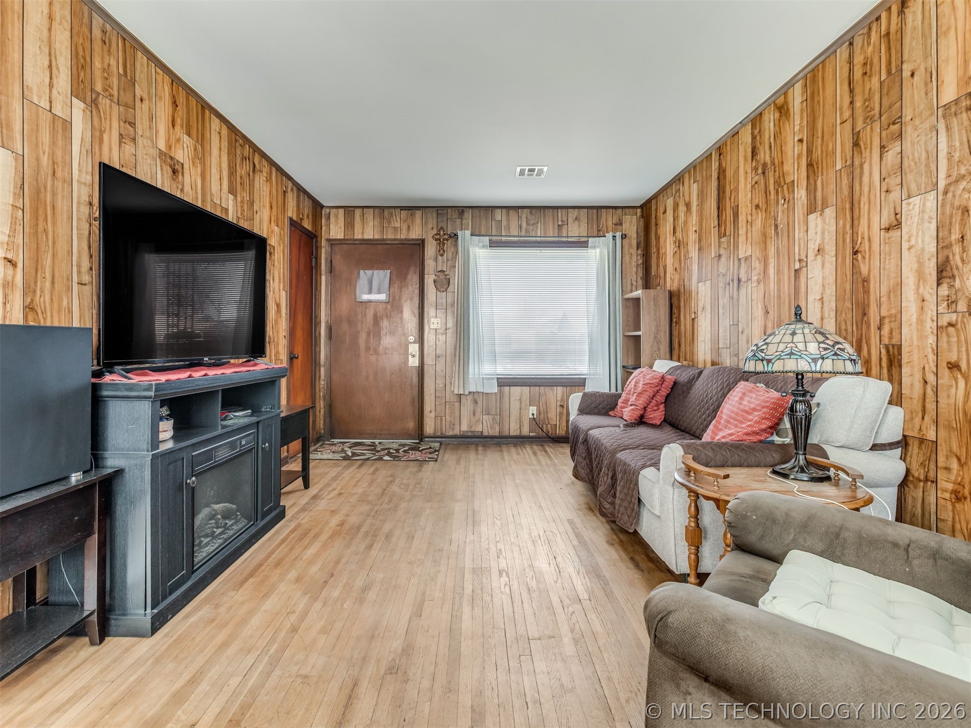 6614 E Reading Street Property Photo 10