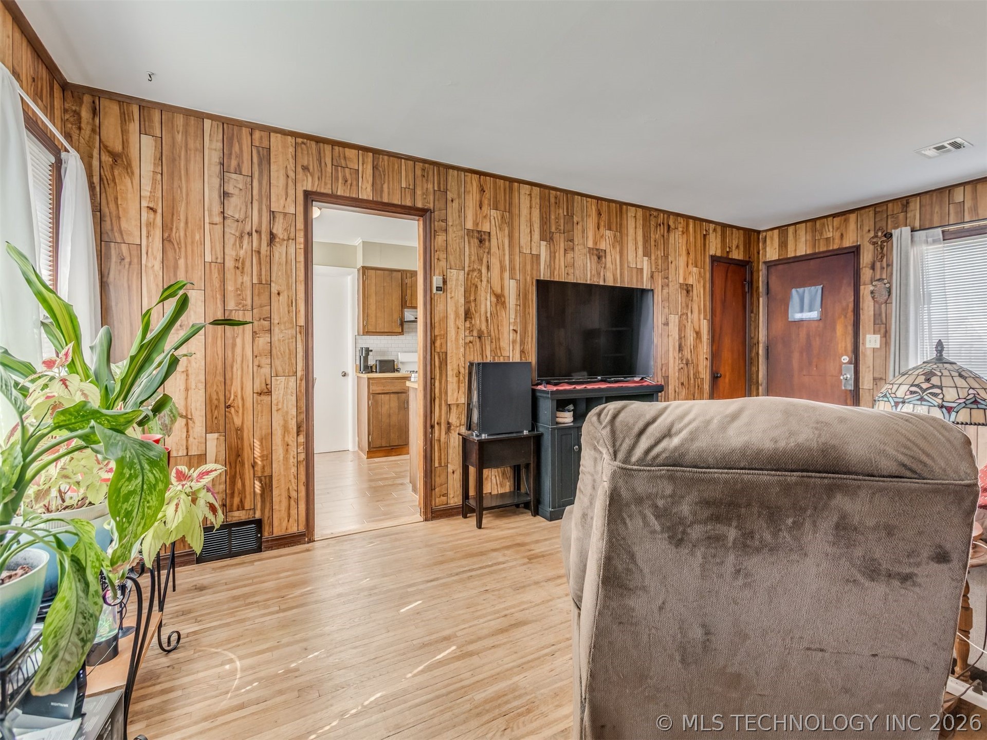 6614 E Reading Street Property Photo 11