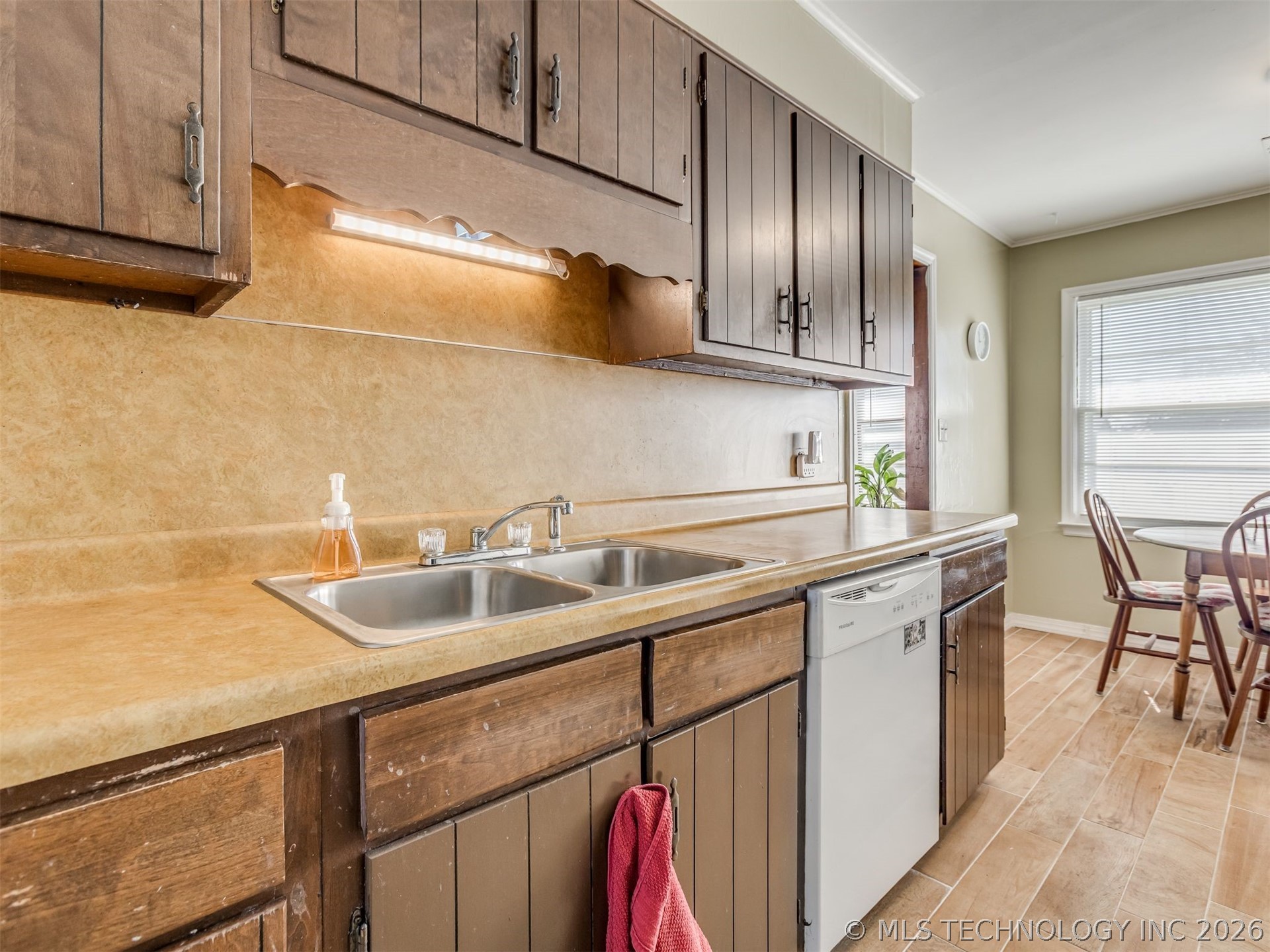 6614 E Reading Street Property Photo 16