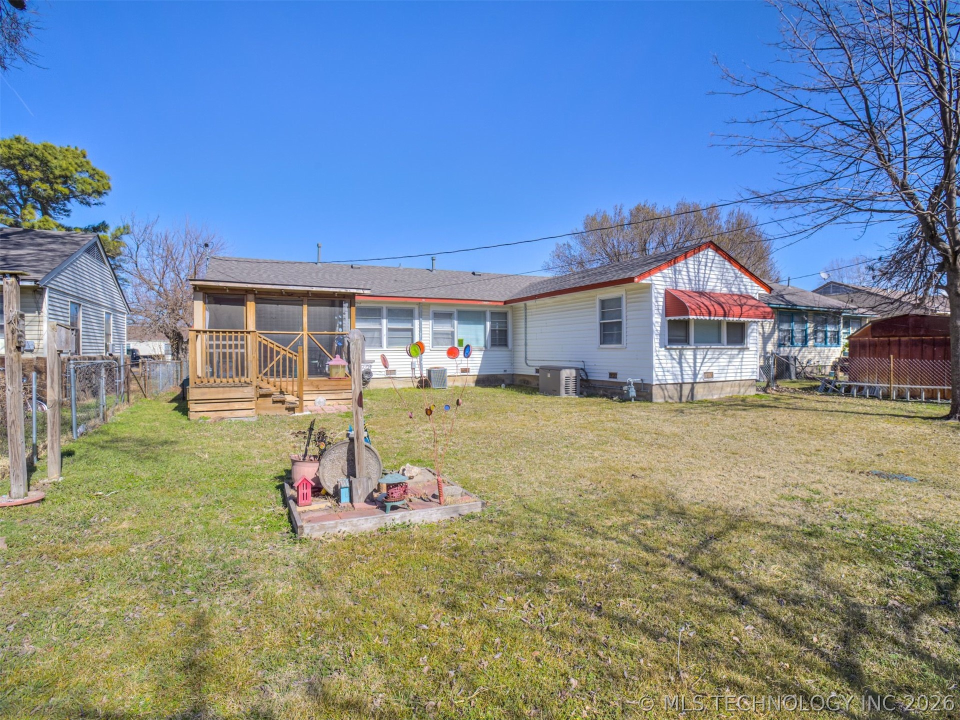 6614 E Reading Street Property Photo 36