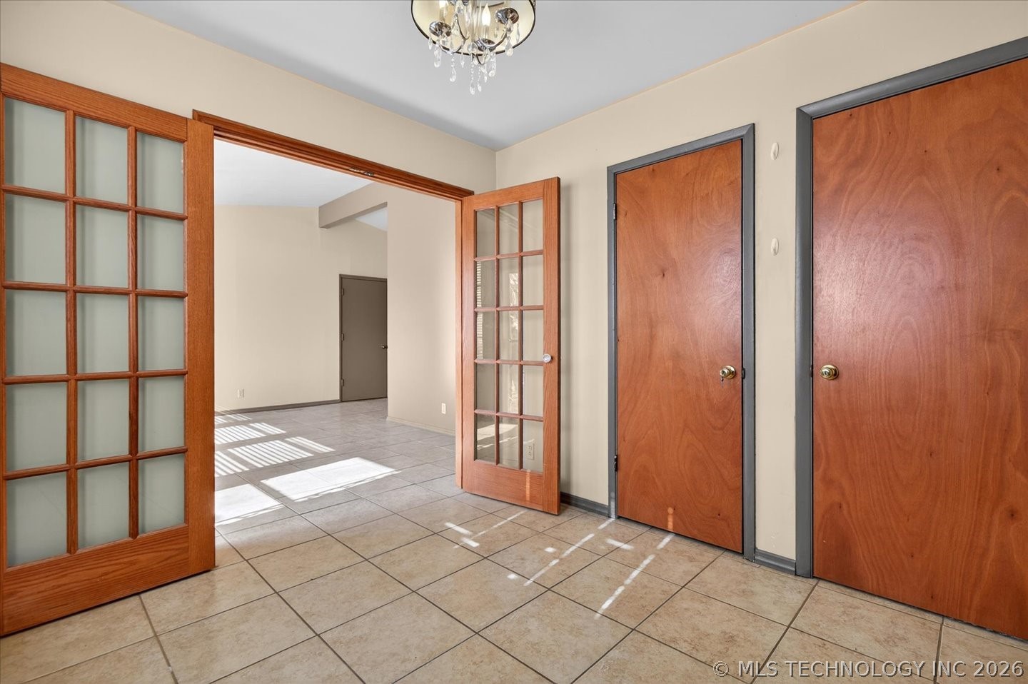 421 Nw Oak Park Road Property Photo 11