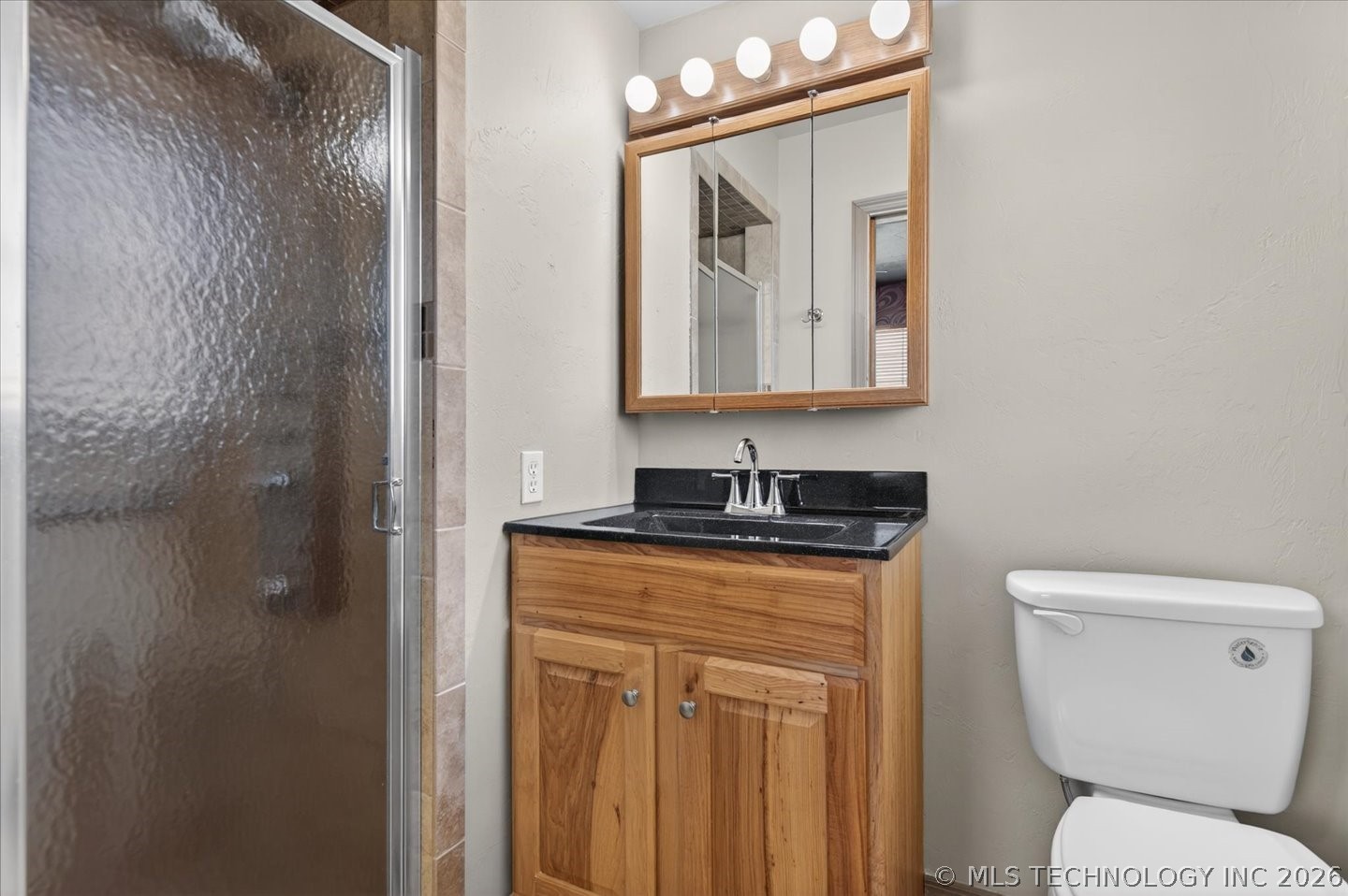 421 Nw Oak Park Road Property Photo 18
