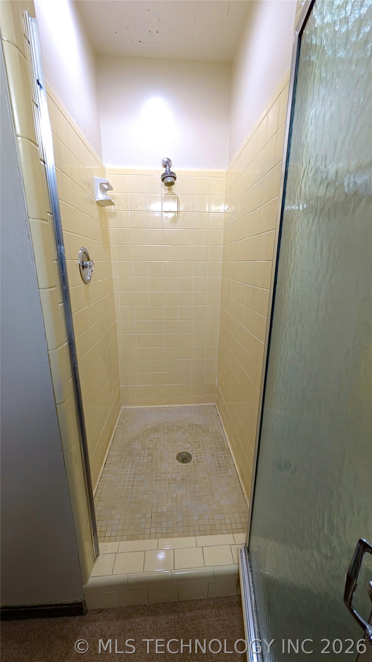 7027 E 47th Street Property Photo 11