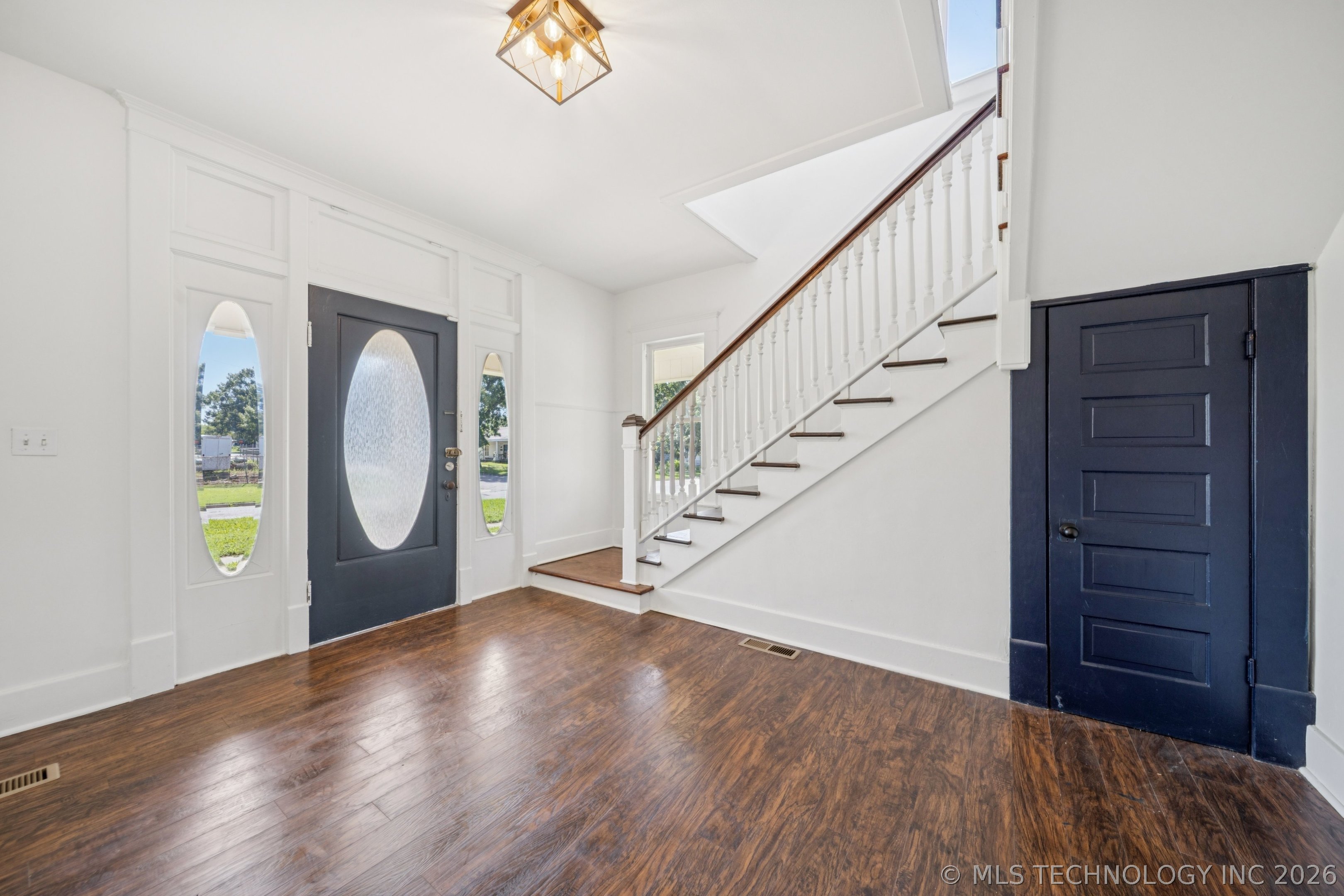 322 S Porter Avenue Property Photo 7