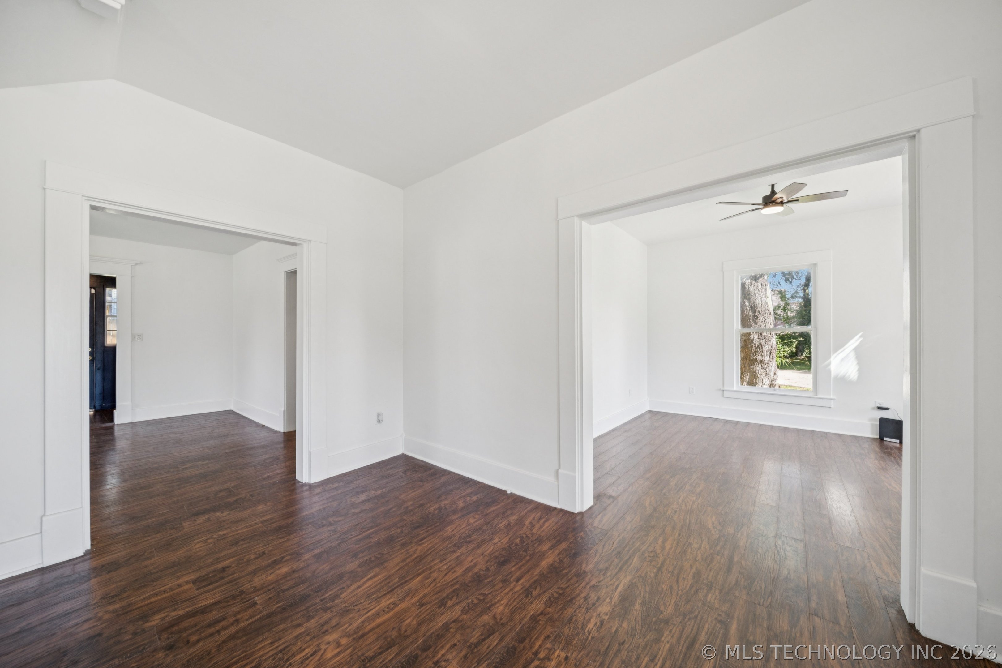 322 S Porter Avenue Property Photo 8