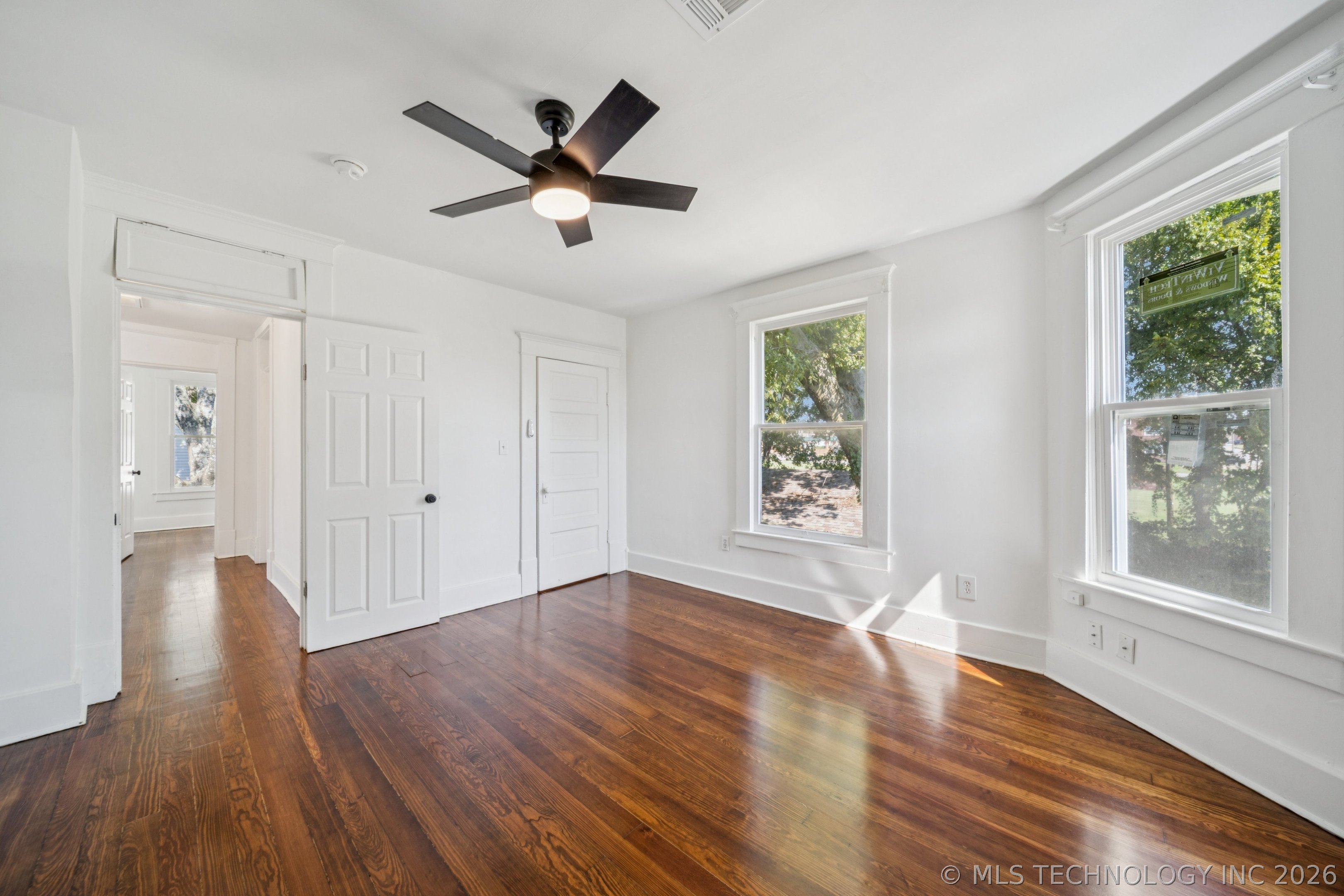 322 S Porter Avenue Property Photo 21