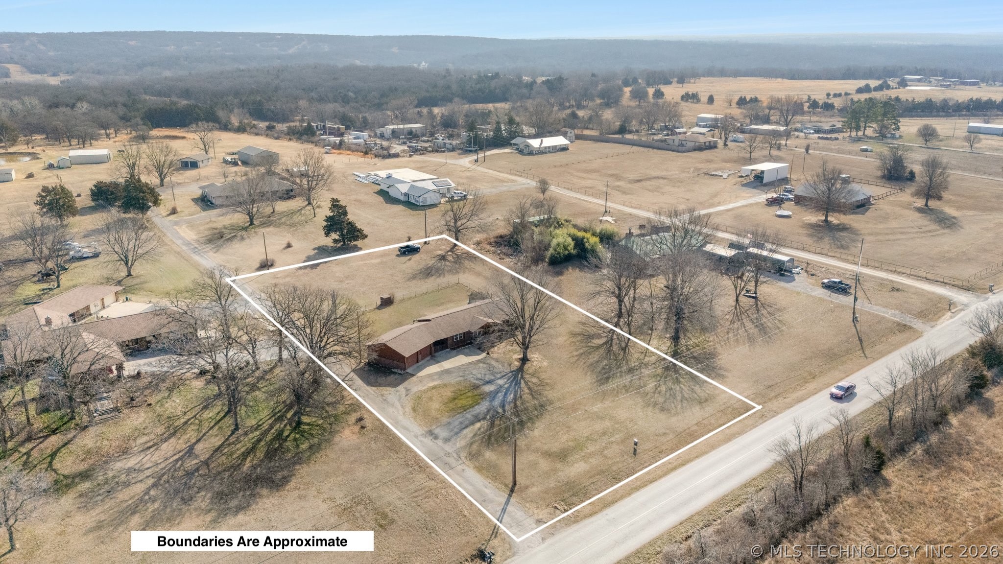 50250 S 36500 Road Property Photo 2