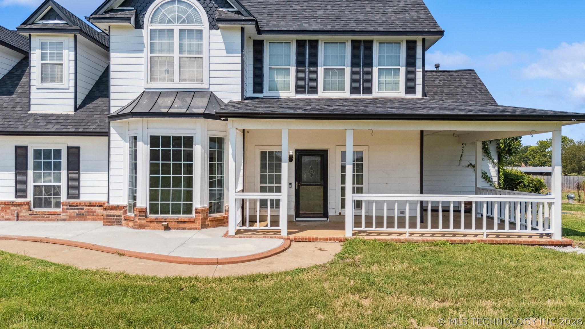24550 S Meadow Circle Road Property Photo 4