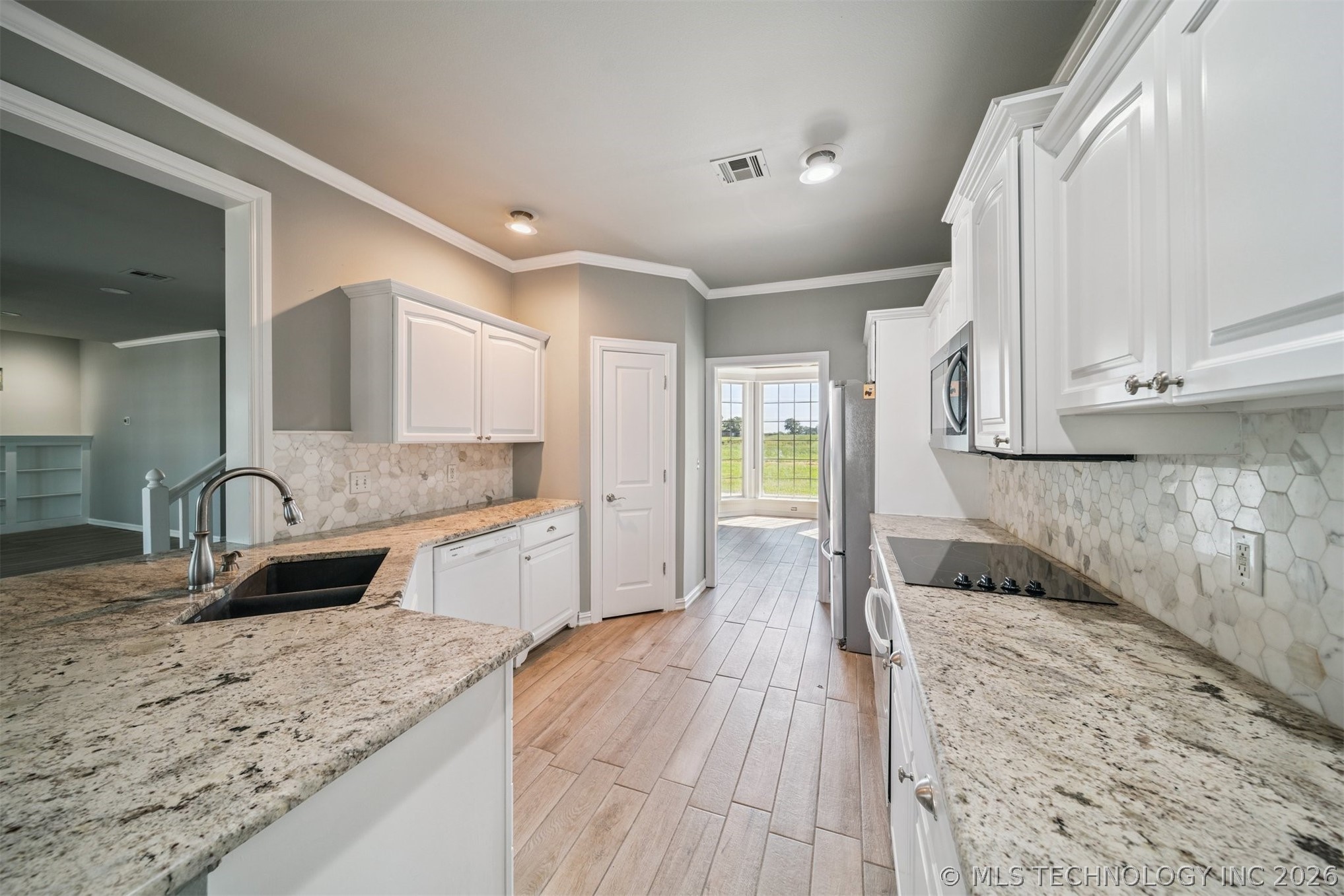 24550 S Meadow Circle Road Property Photo 18