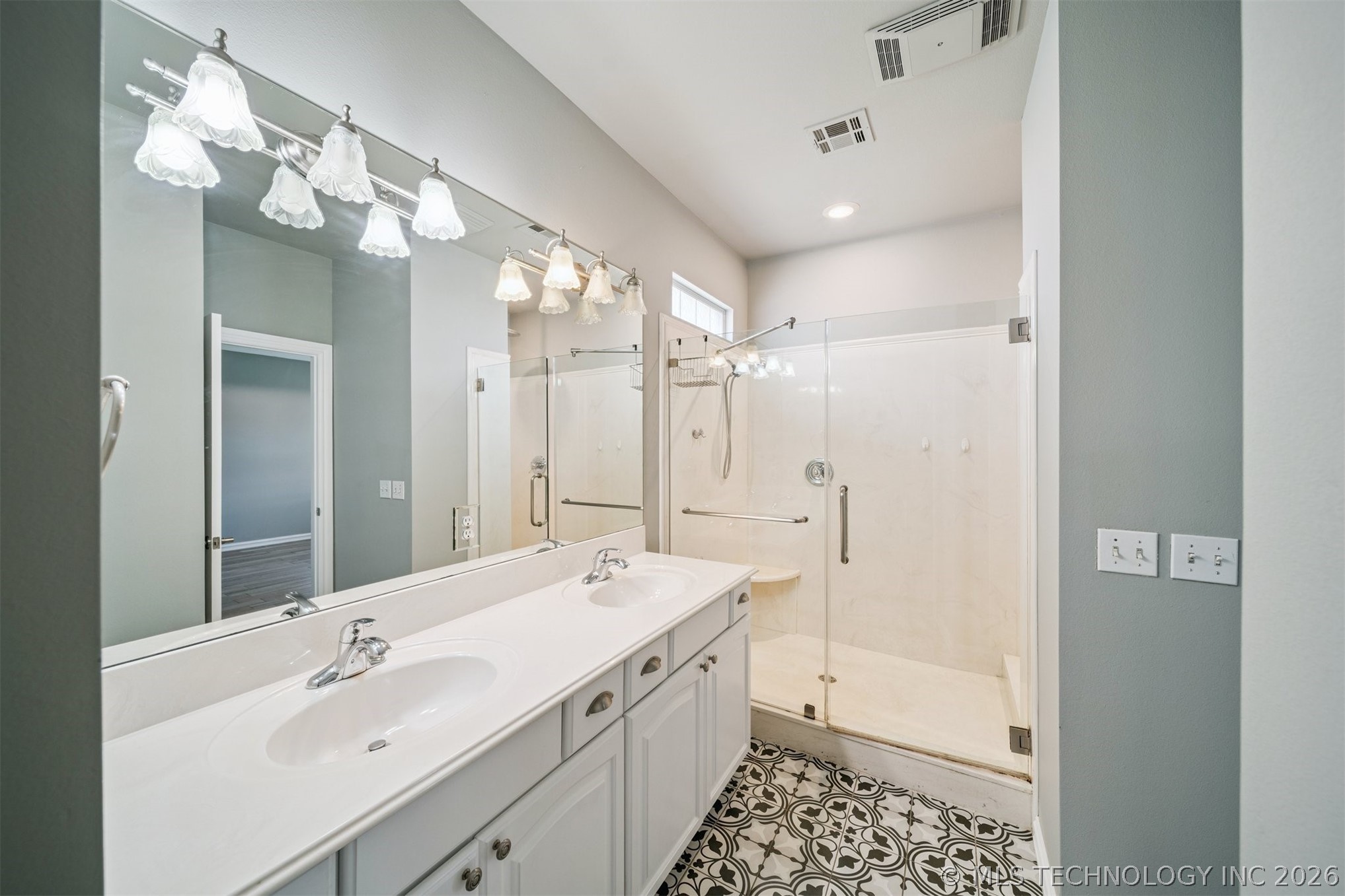24550 S Meadow Circle Road Property Photo 28