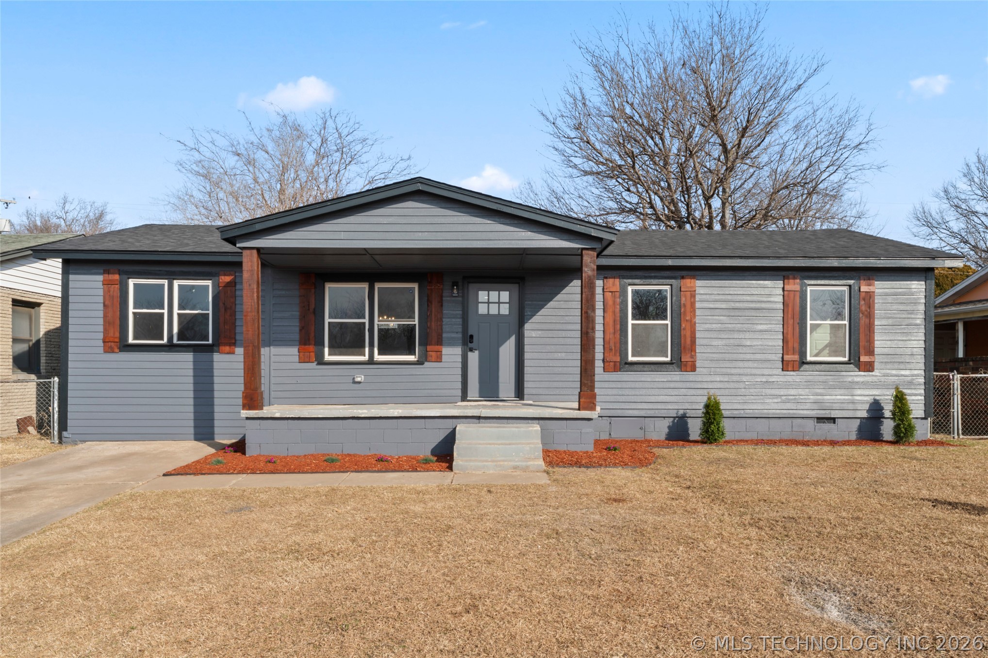 2059 E Young Place Property Photo 1