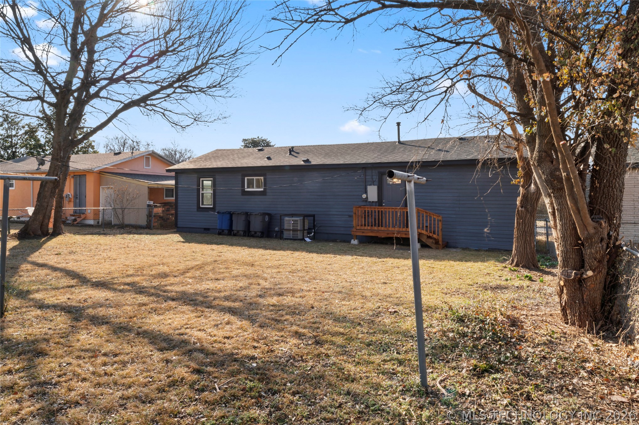 2059 E Young Place Property Photo 24