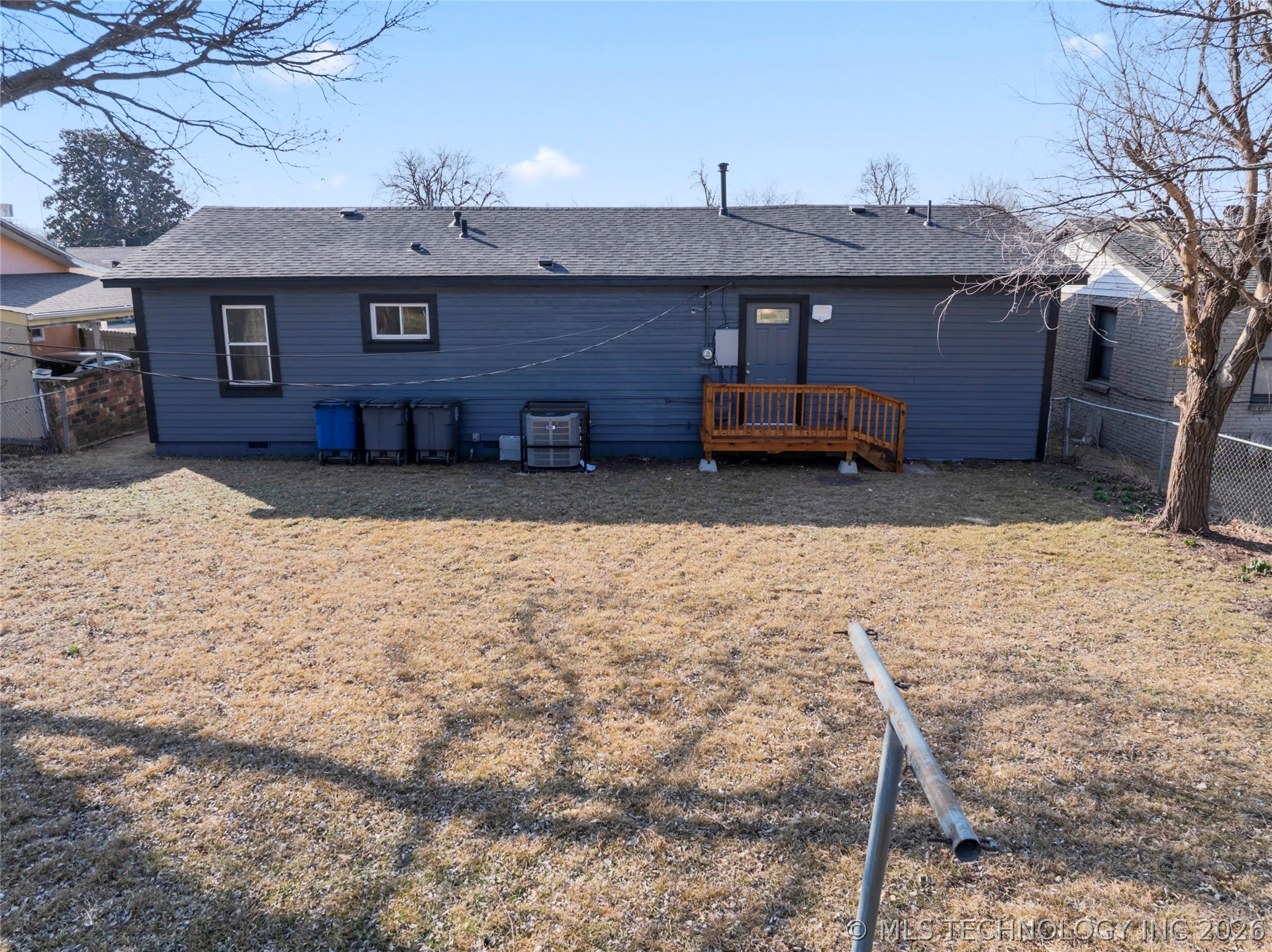 2059 E Young Place Property Photo 31