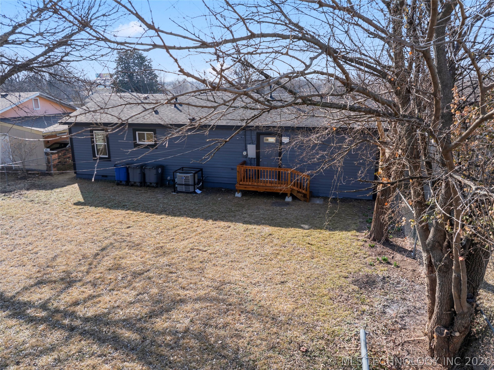 2059 E Young Place Property Photo 34