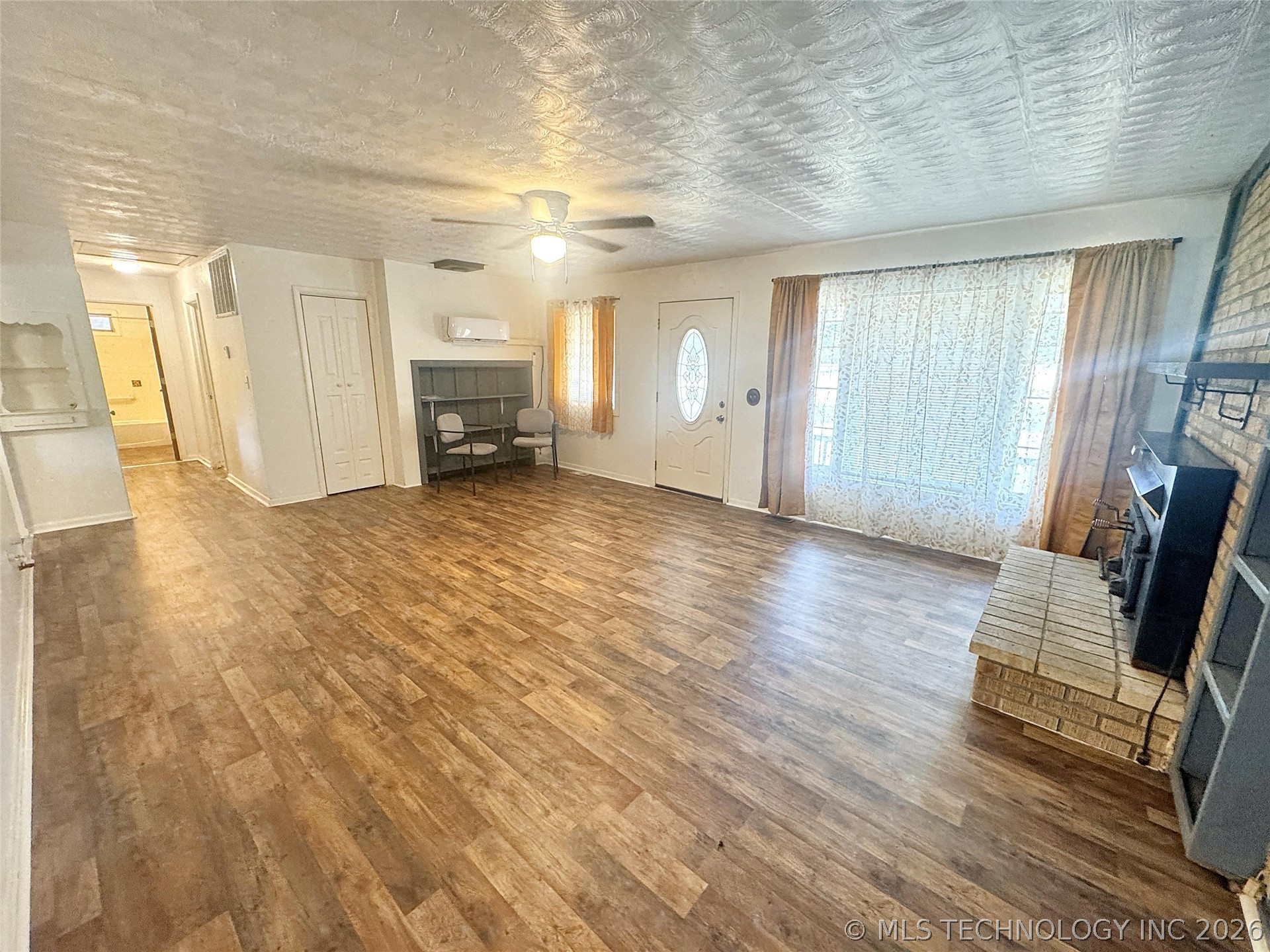 802 Schley Street Property Photo 6