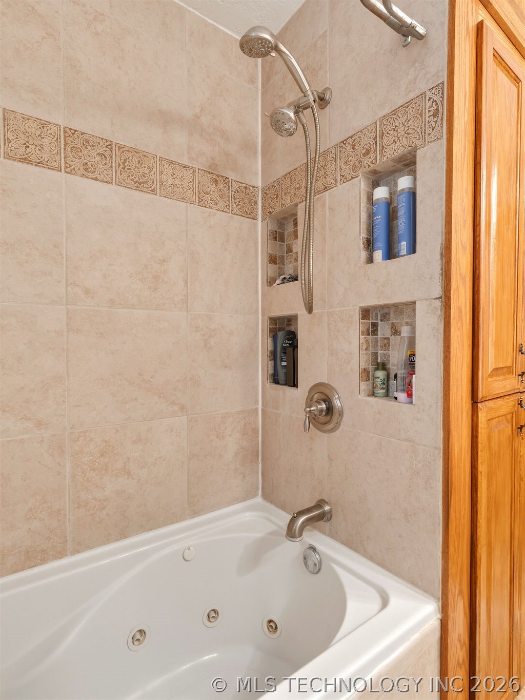 222 Country Club Road Property Photo 26