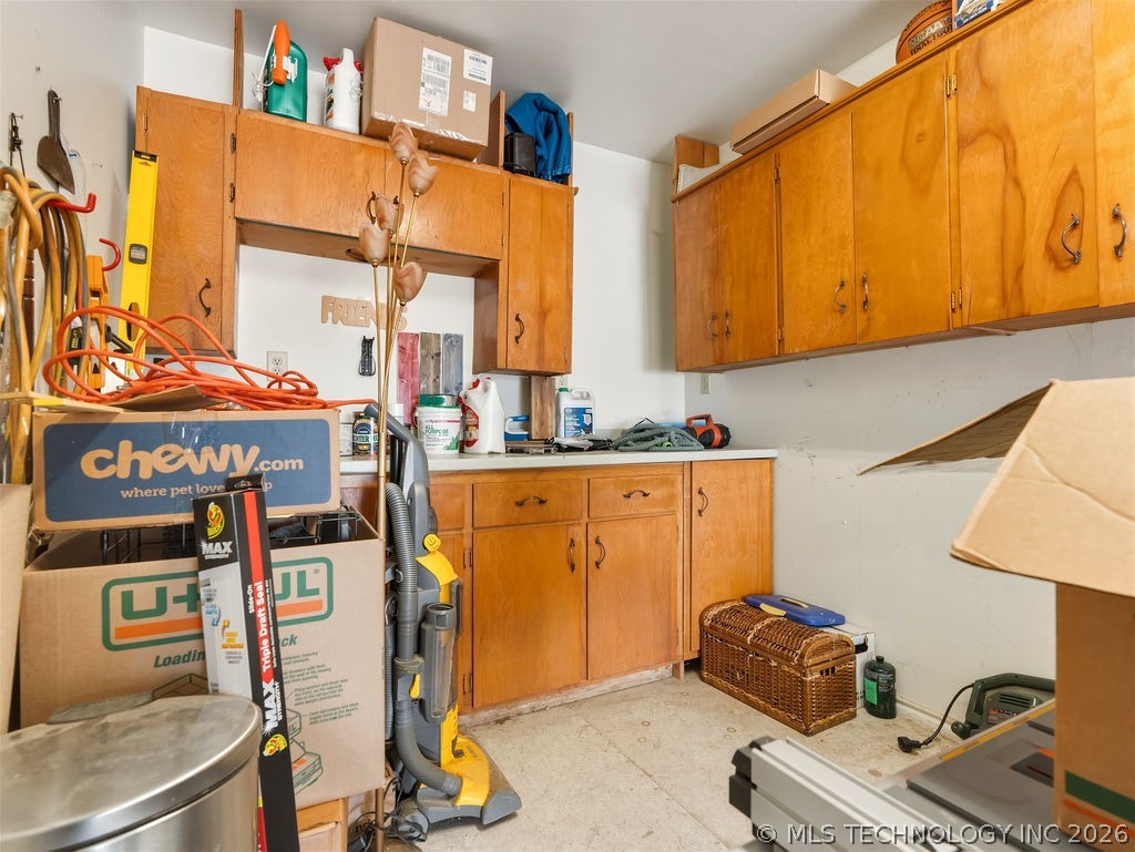 222 Country Club Road Property Photo 37