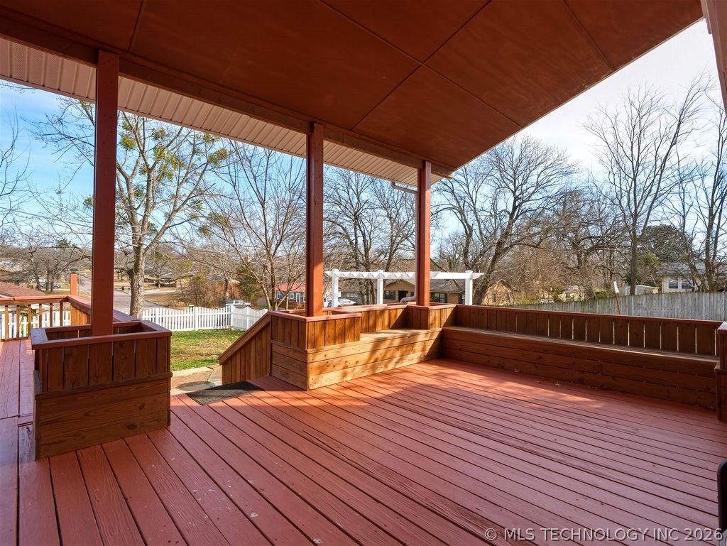 222 Country Club Road Property Photo 42