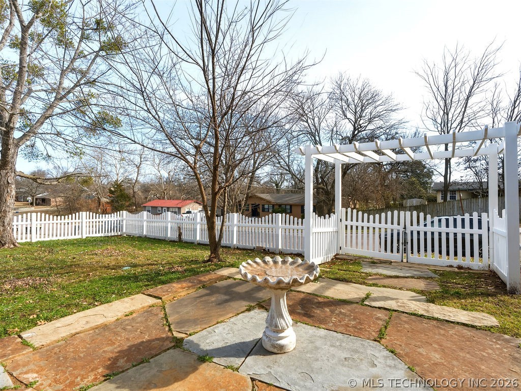 222 Country Club Road Property Photo 50