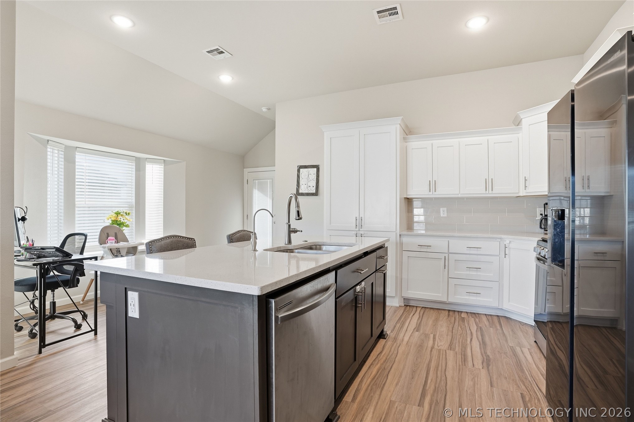 10914 S 274th East Avenue Property Photo 18