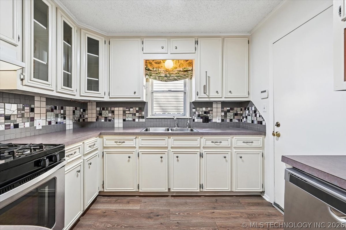 3342 E 30th Street Property Photo 12