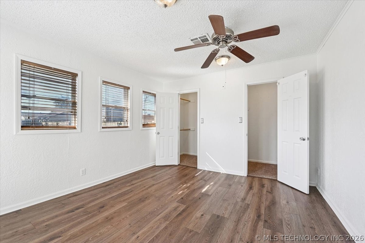 3342 E 30th Street Property Photo 16