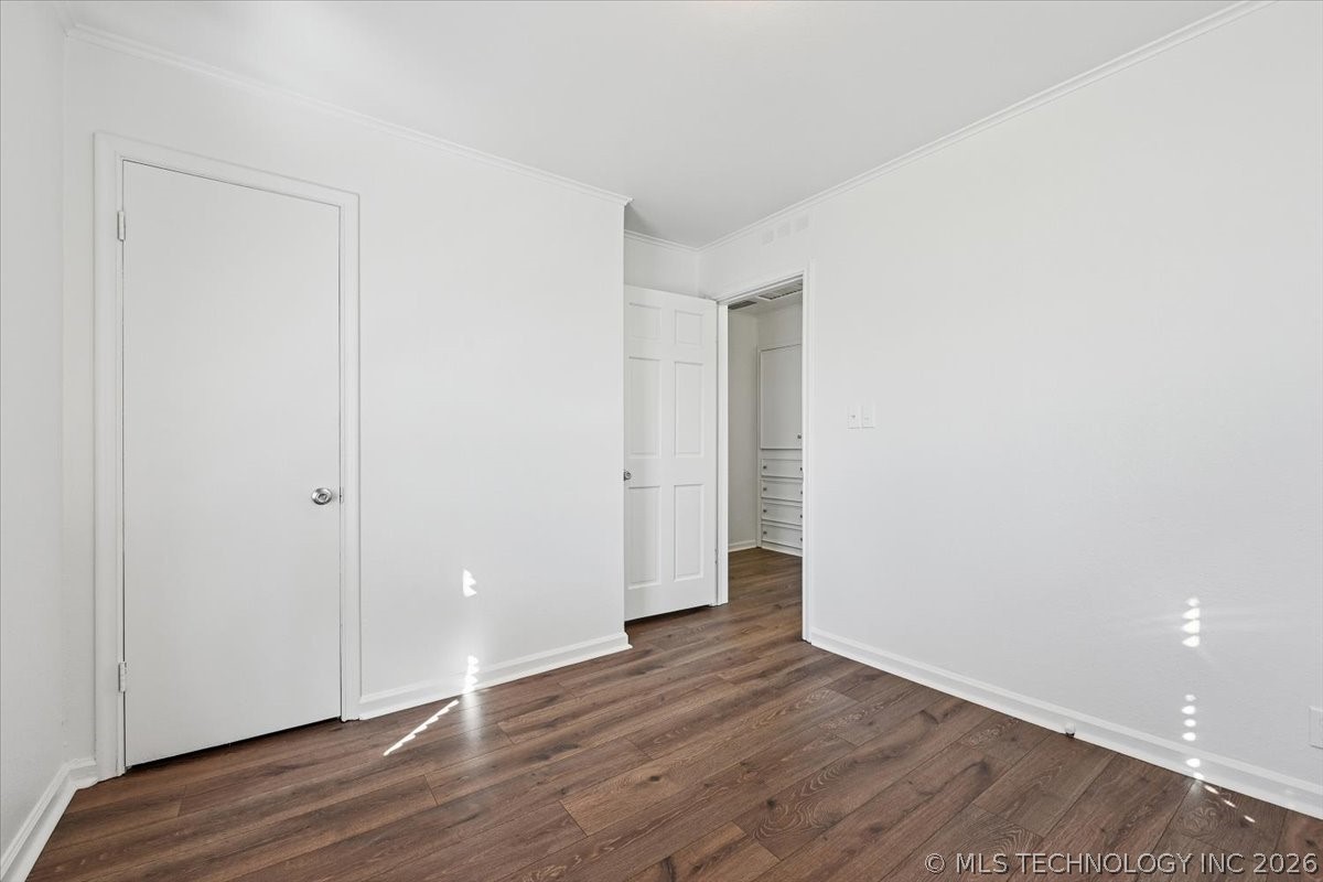 3342 E 30th Street Property Photo 26