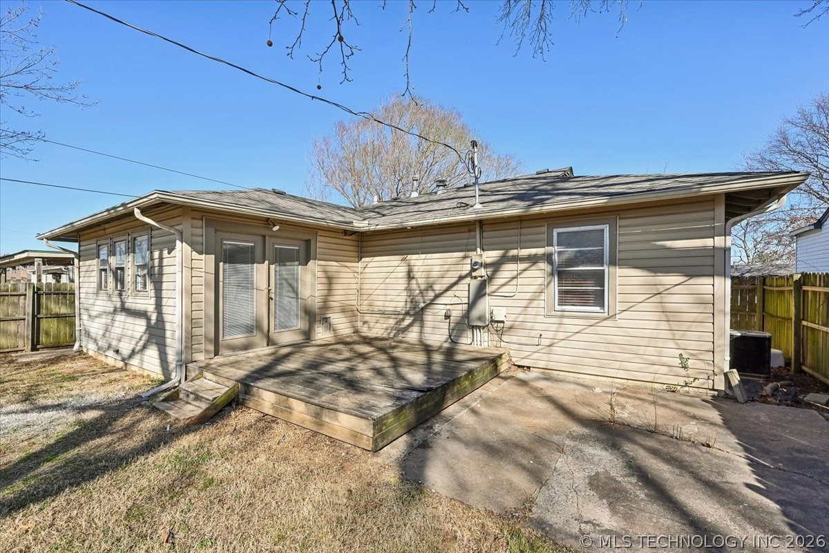 3342 E 30th Street Property Photo 28