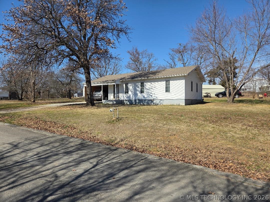 1104 Hilldale Drive Property Photo 5