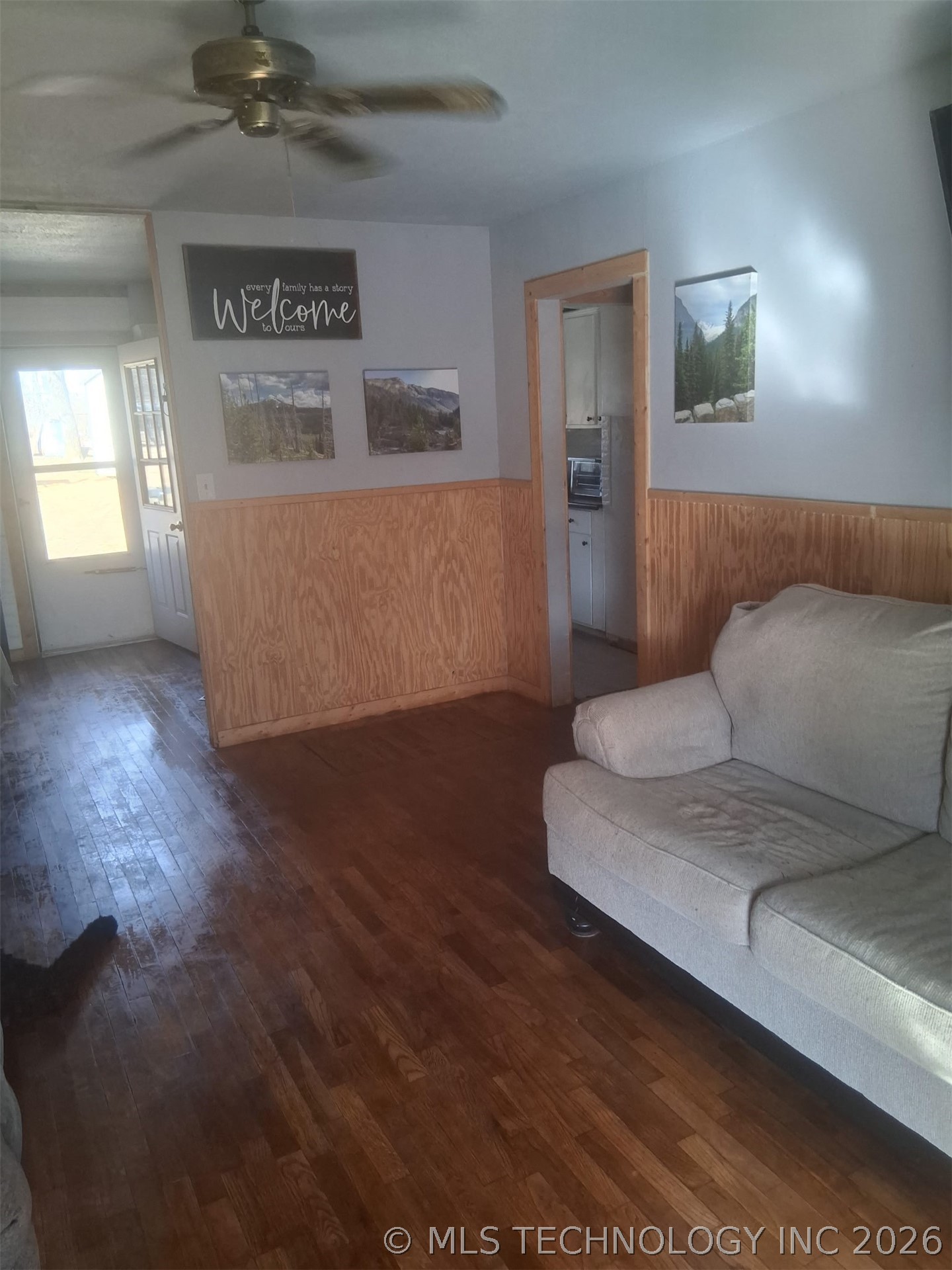 1104 Hilldale Drive Property Photo 12