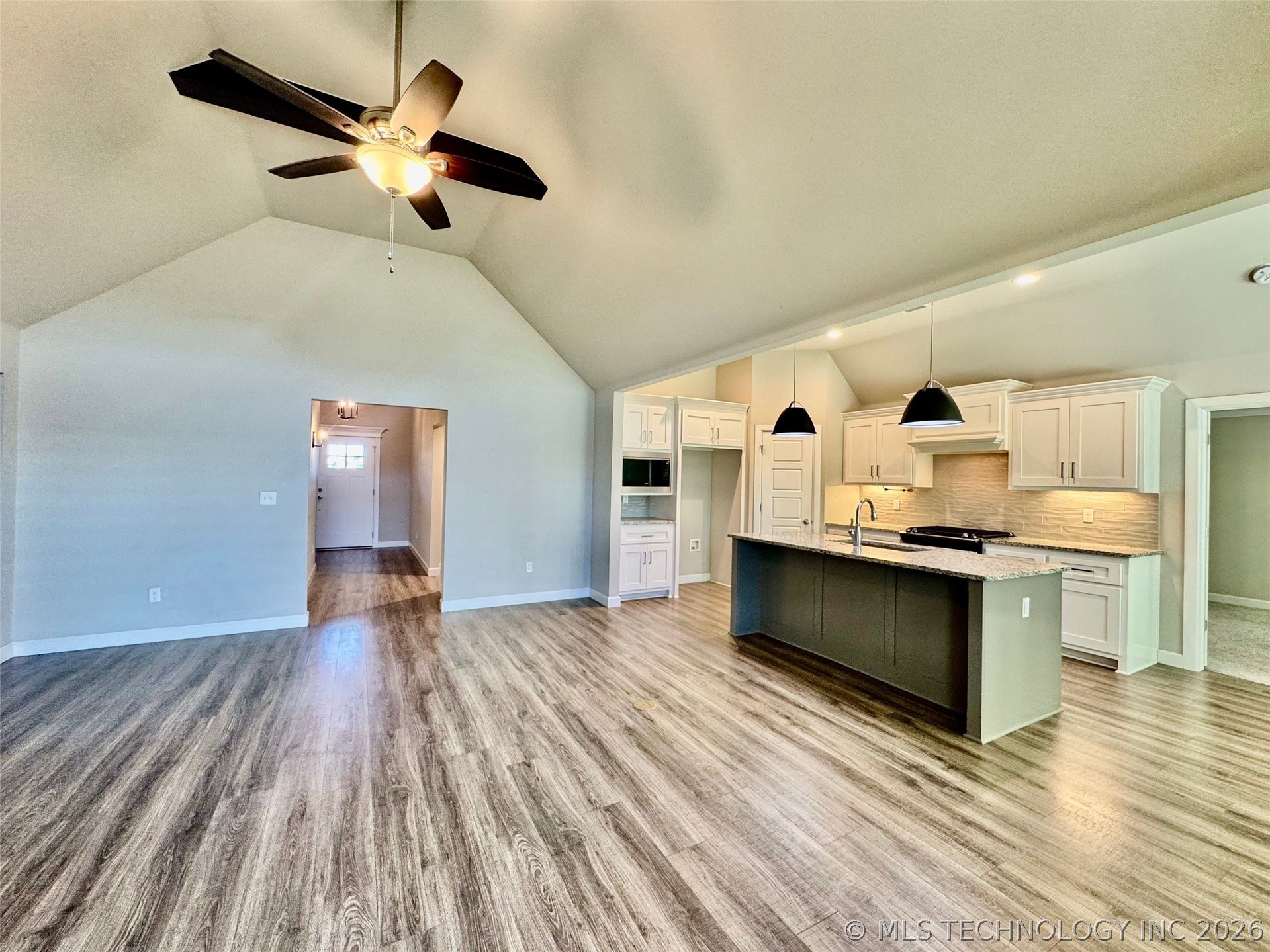 4224 S 185th East Avenue Property Photo 15