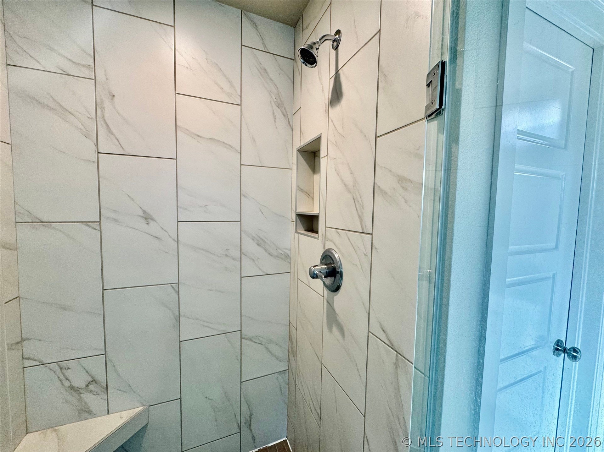 4224 S 185th East Avenue Property Photo 21