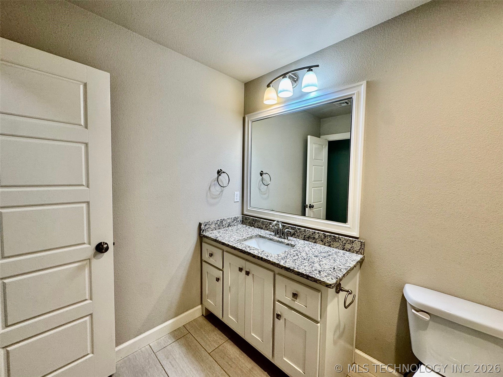 4224 S 185th East Avenue Property Photo 29