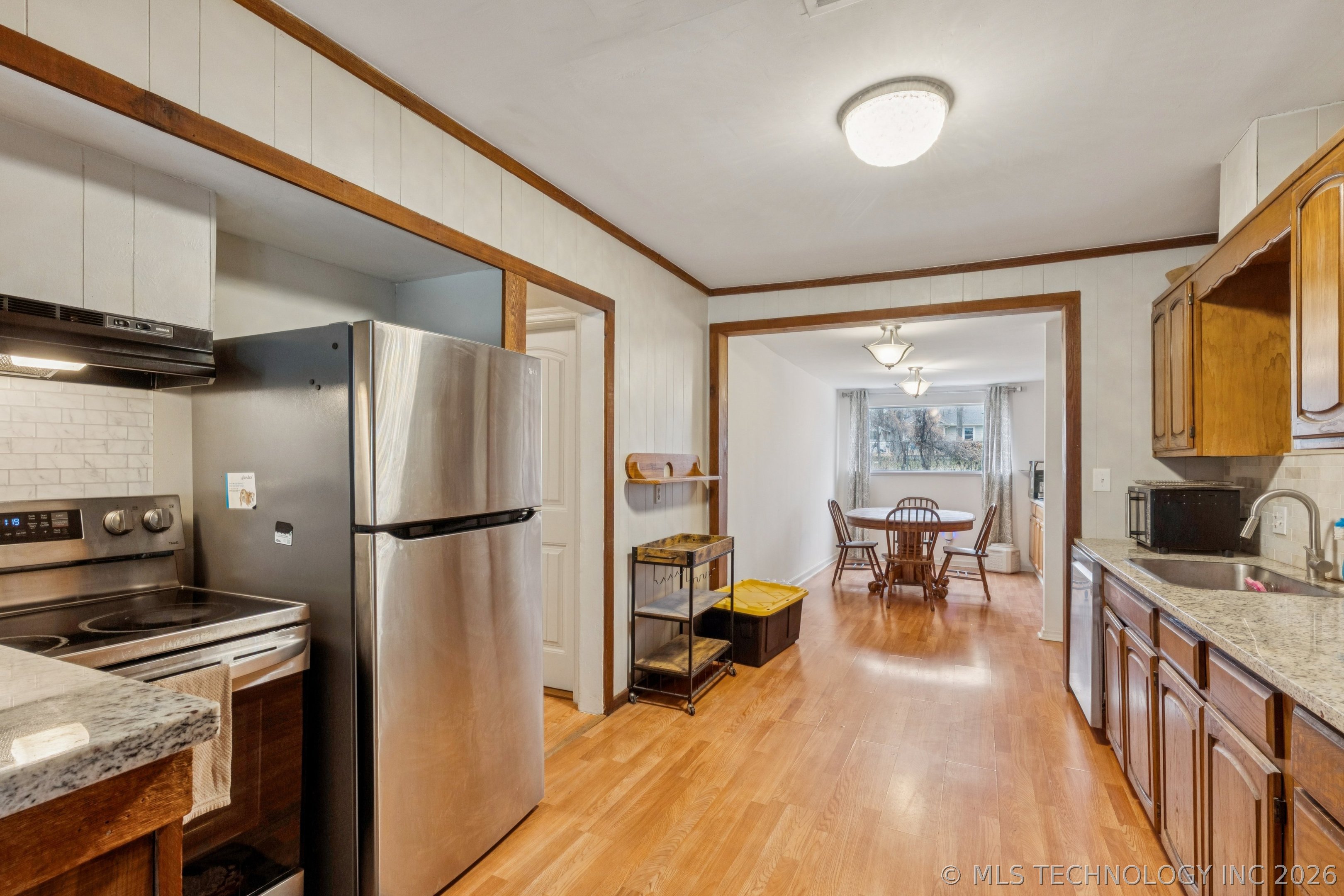 724 N Evanston Avenue Property Photo 33