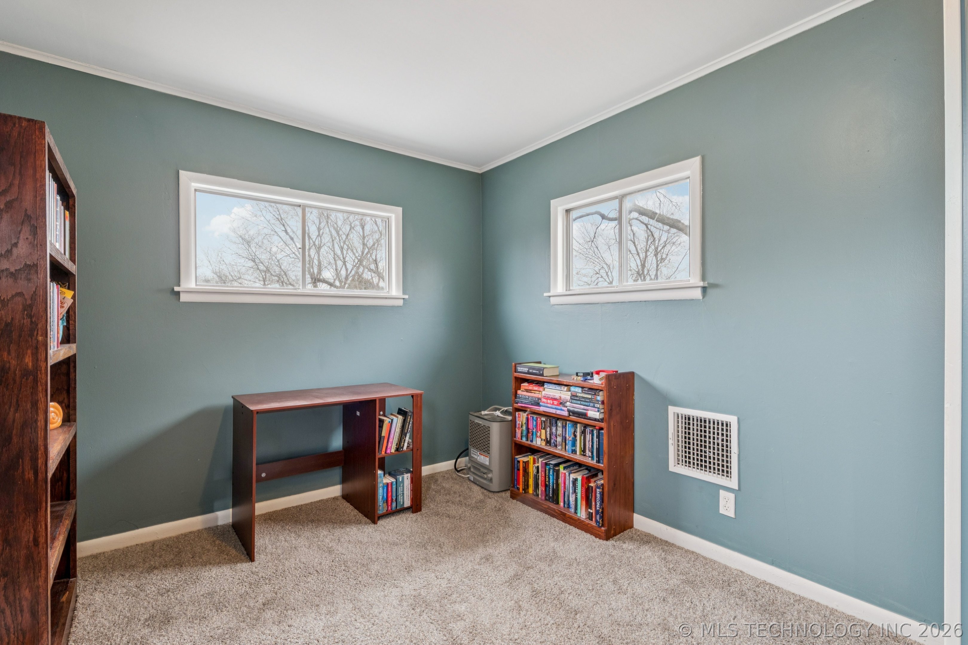 724 N Evanston Avenue Property Photo 45