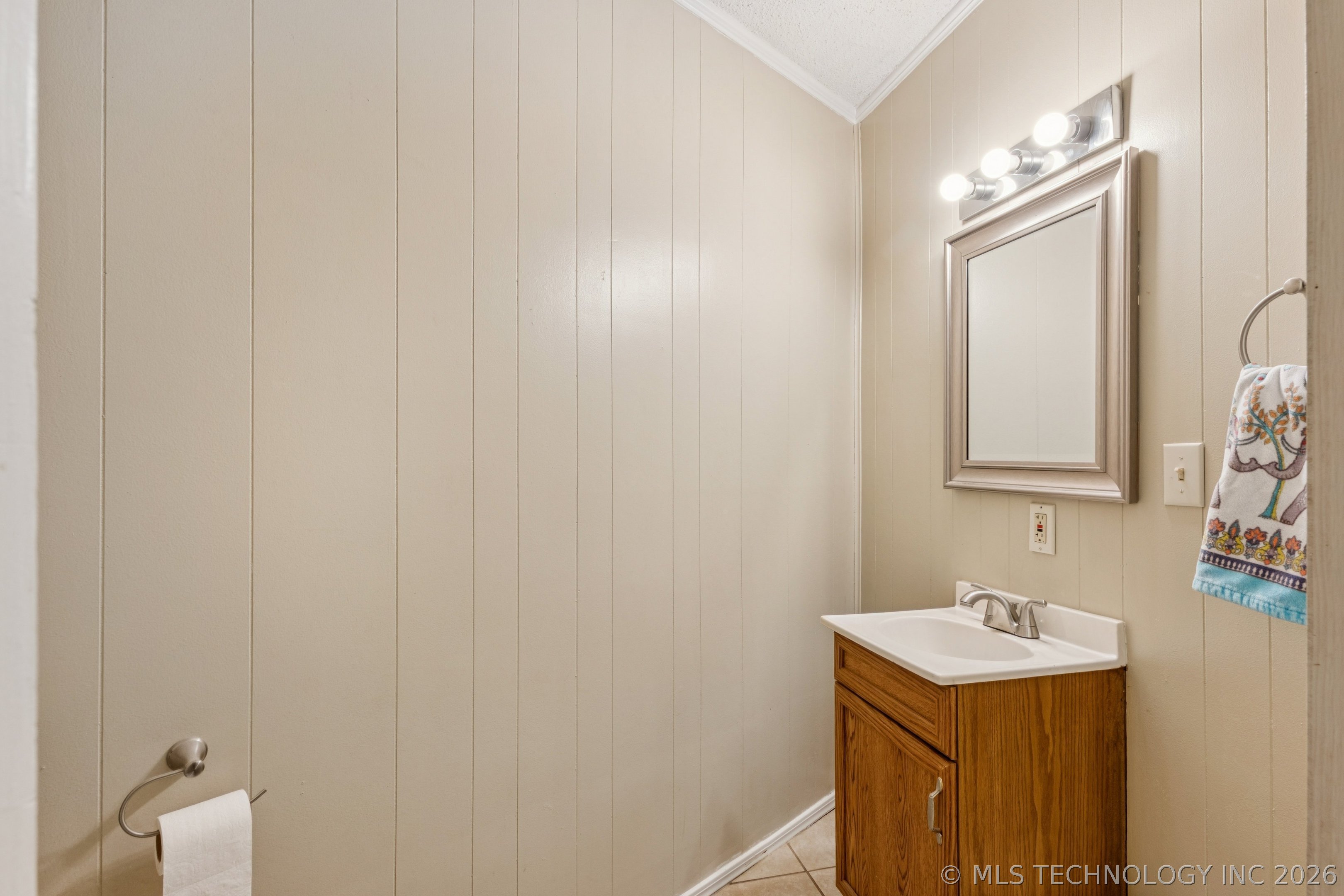 724 N Evanston Avenue Property Photo 46