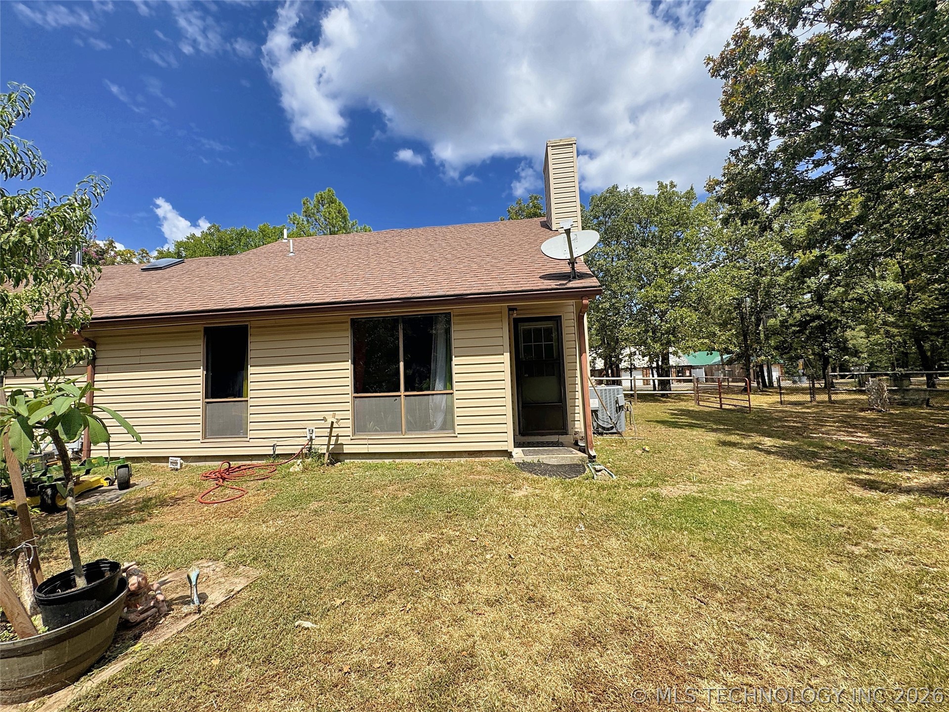 105 Summit Ridge Drive Property Photo 55