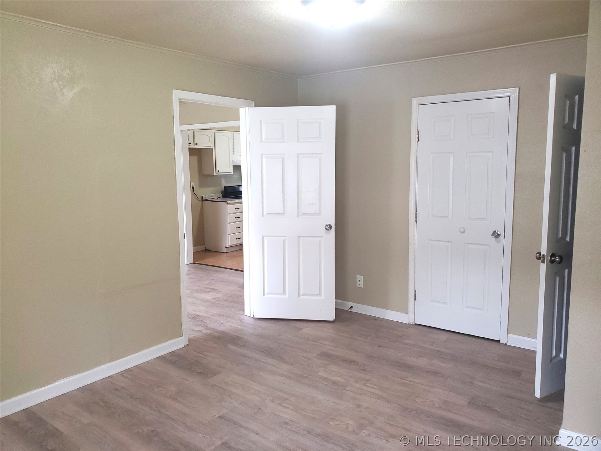 4842 N Johnstown Avenue Property Photo 19