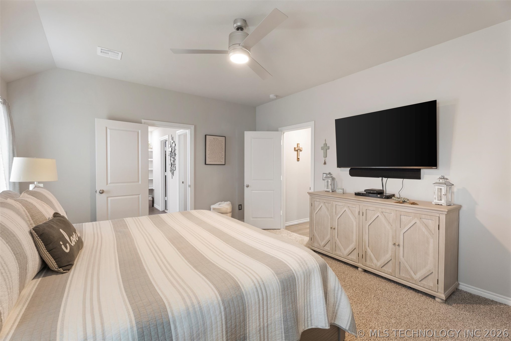 6423 Goldenrod Lane Property Photo 16