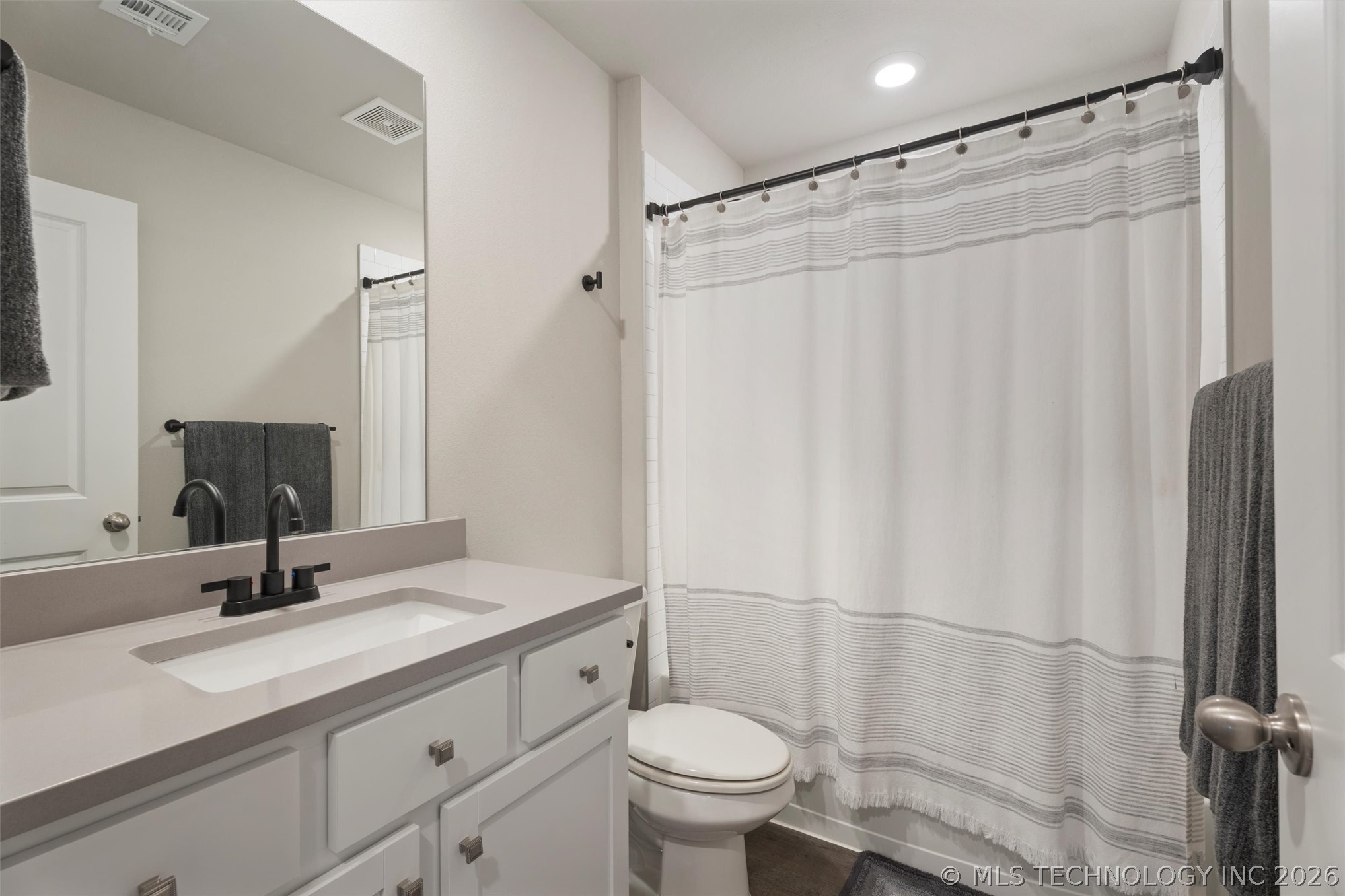 6423 Goldenrod Lane Property Photo 22