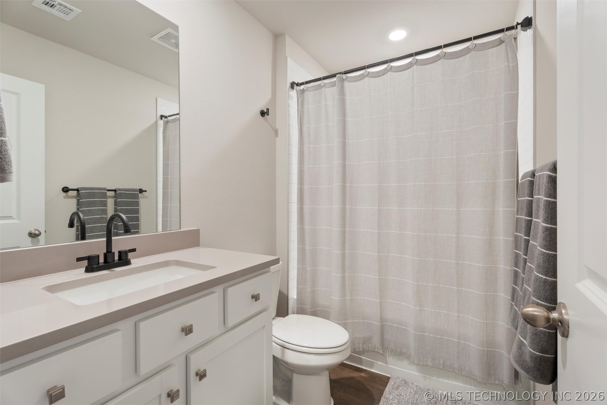 6423 Goldenrod Lane Property Photo 23