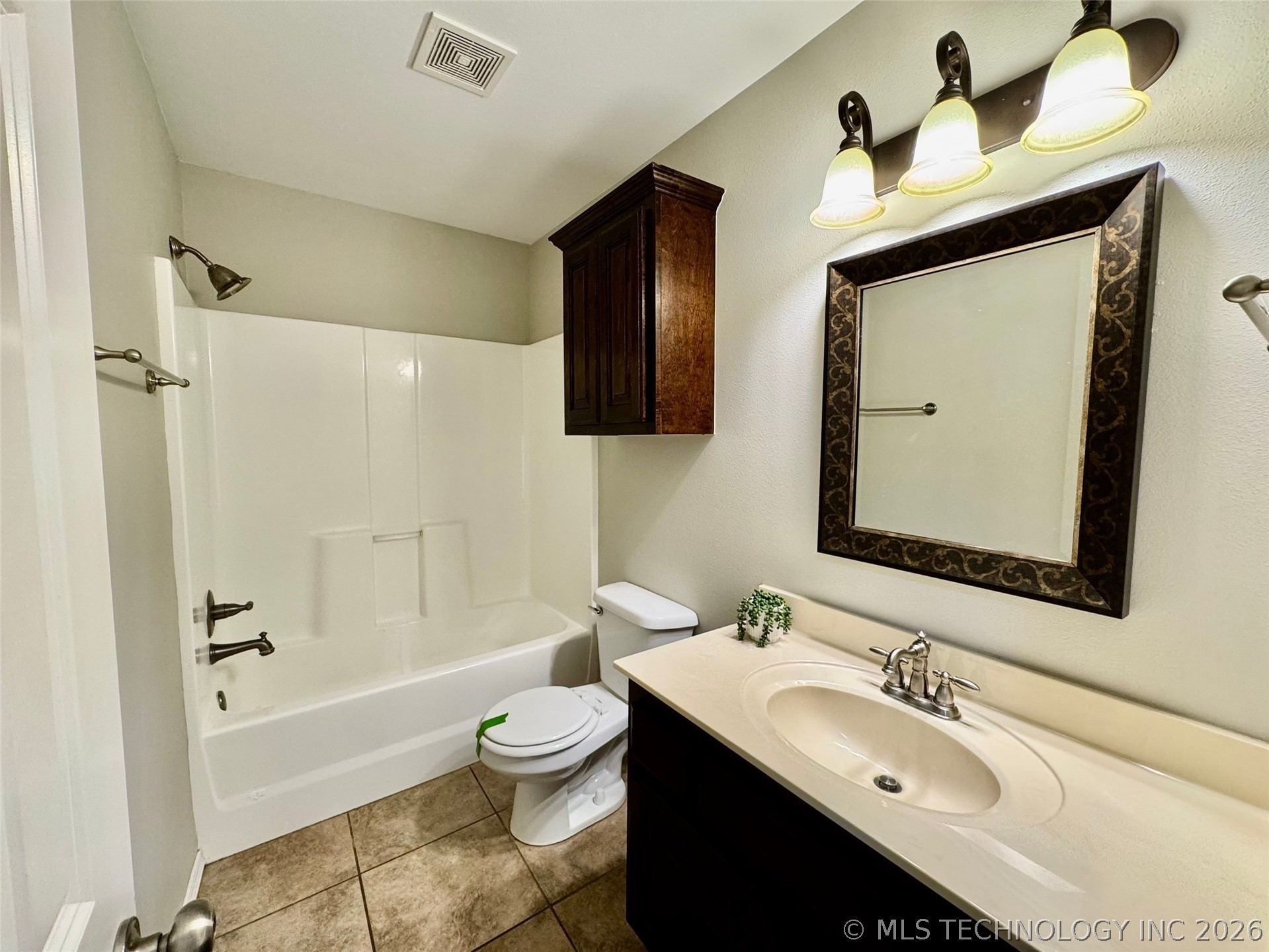 4405 N Oak Avenue Property Photo 35