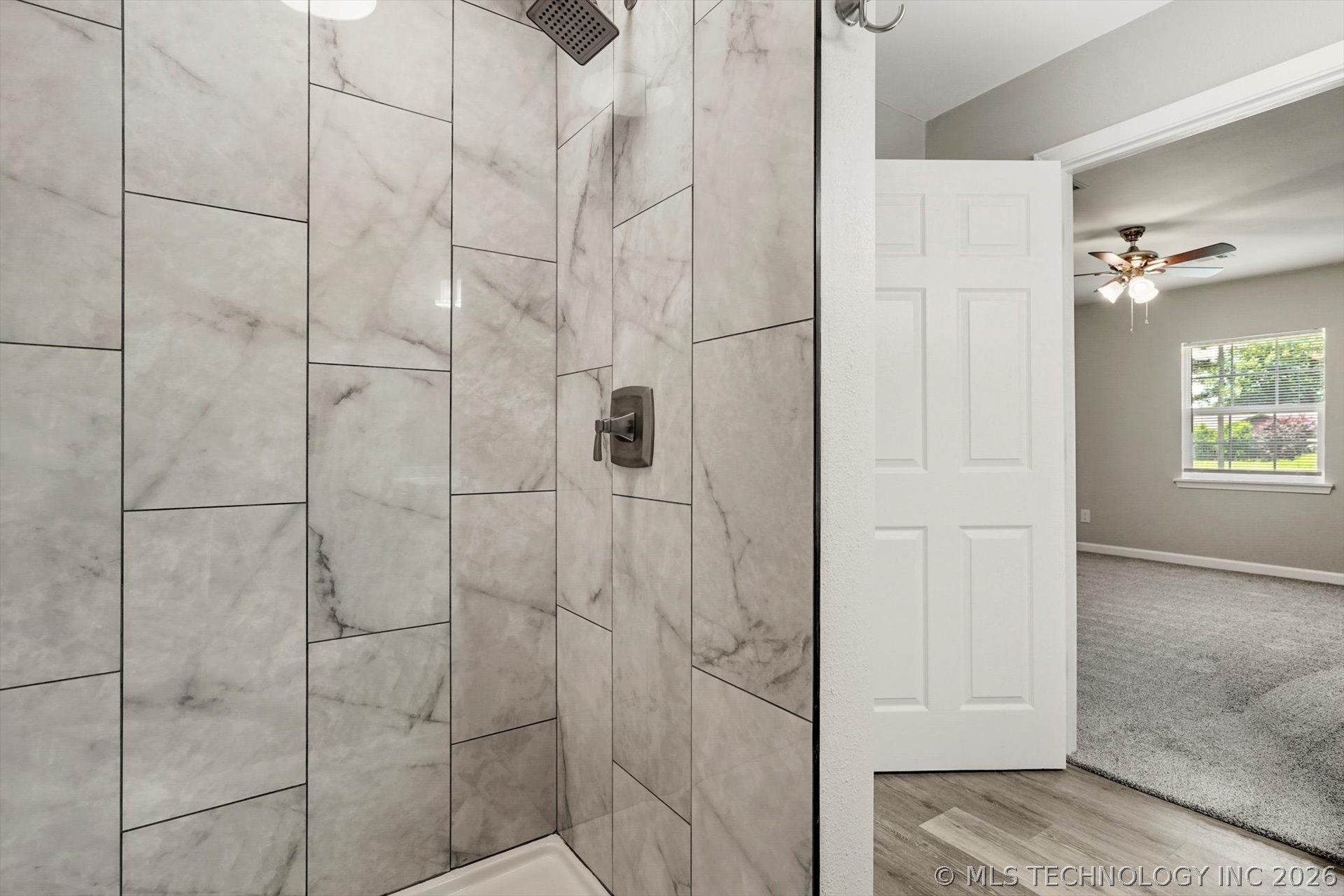 407 N Forest Street Property Photo 18