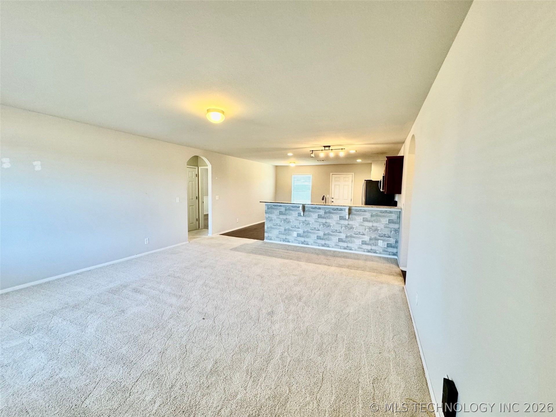 11427 S 239th East Avenue Property Photo 6