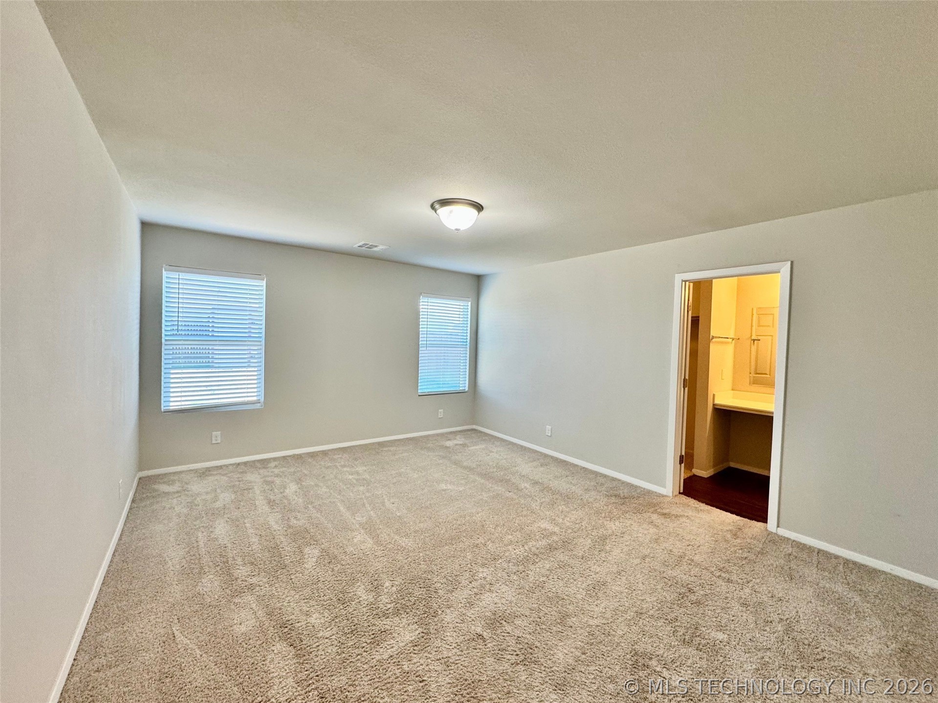 11427 S 239th East Avenue Property Photo 23