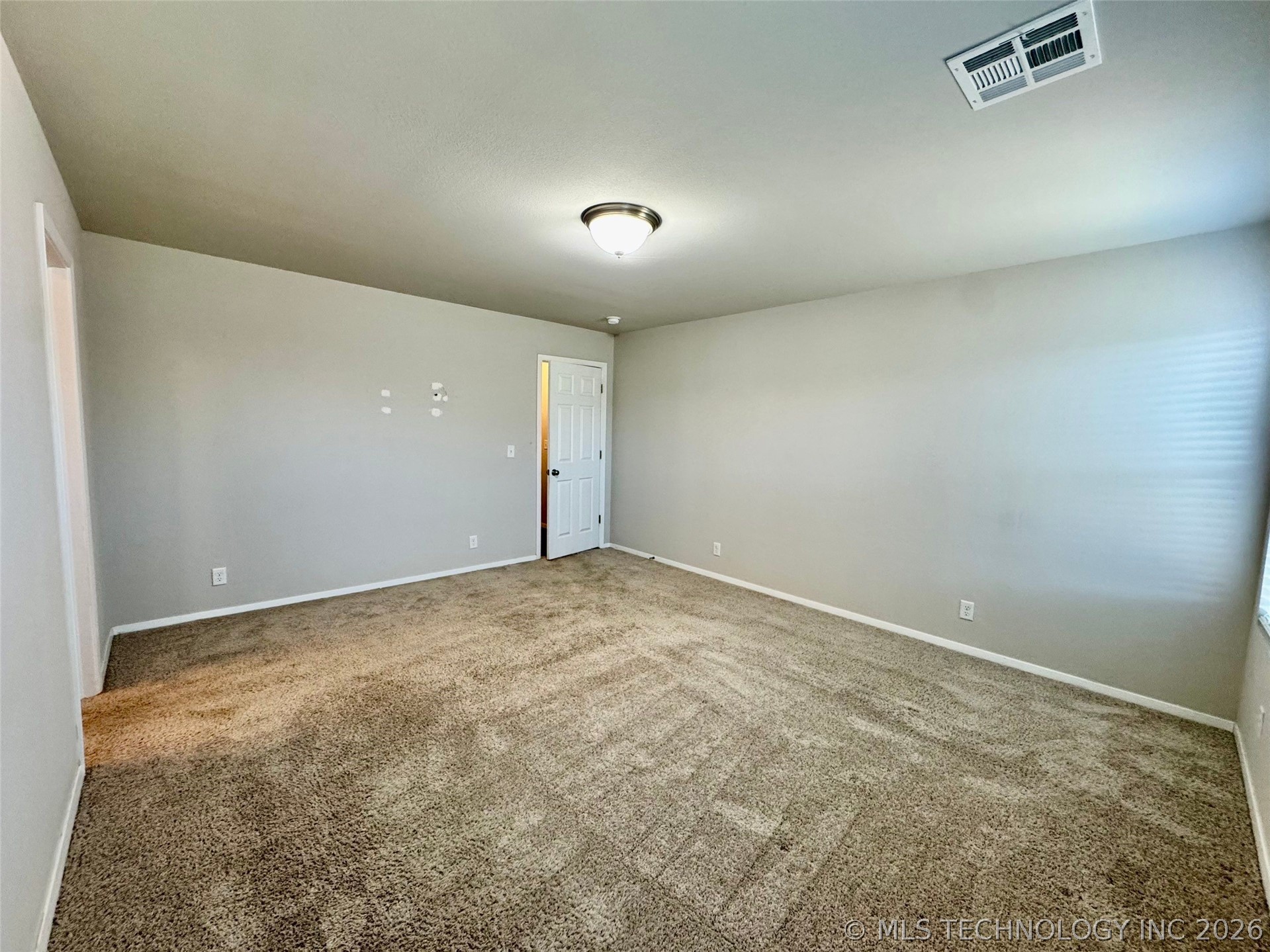 11427 S 239th East Avenue Property Photo 28