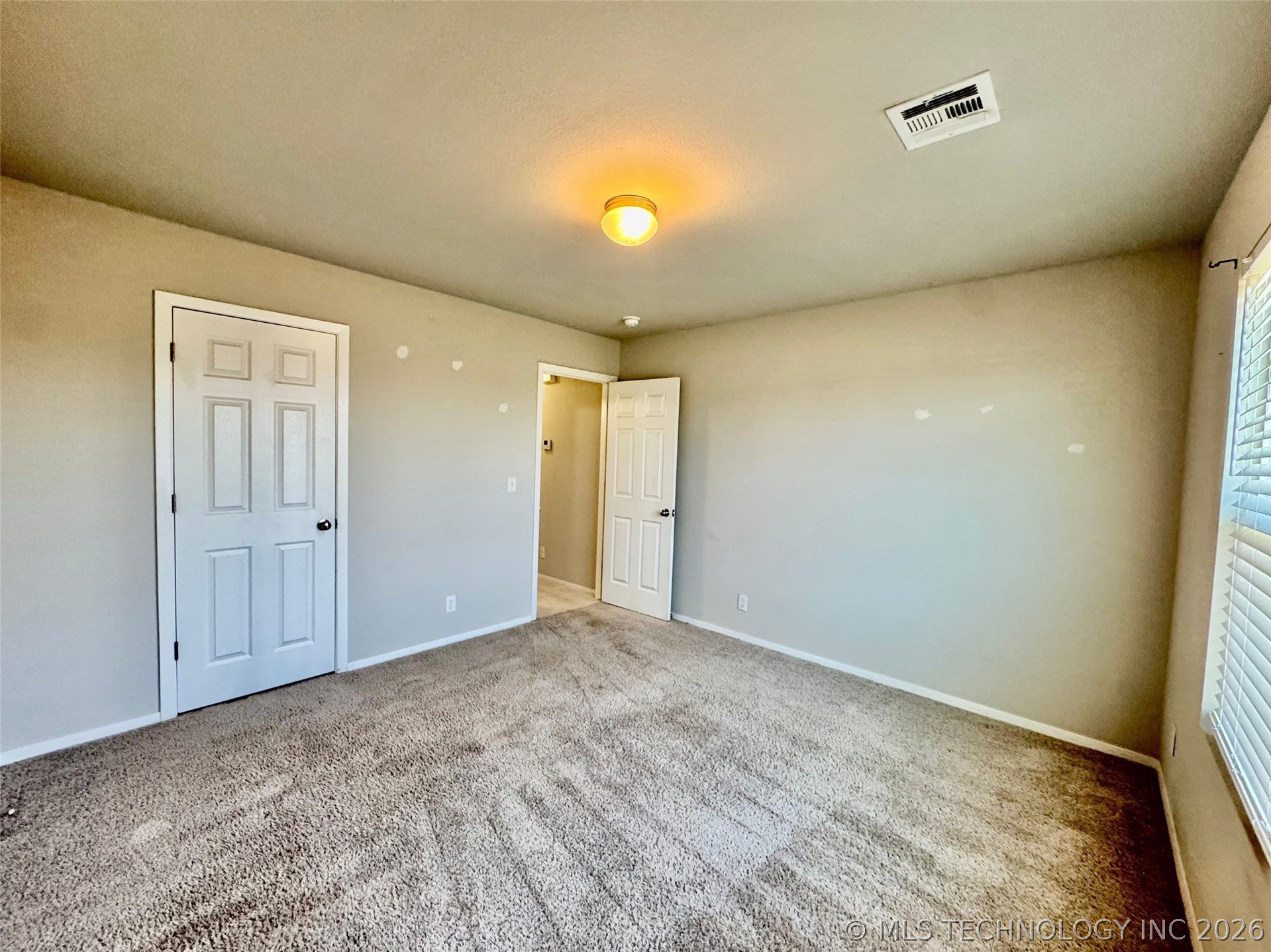 11427 S 239th East Avenue Property Photo 35