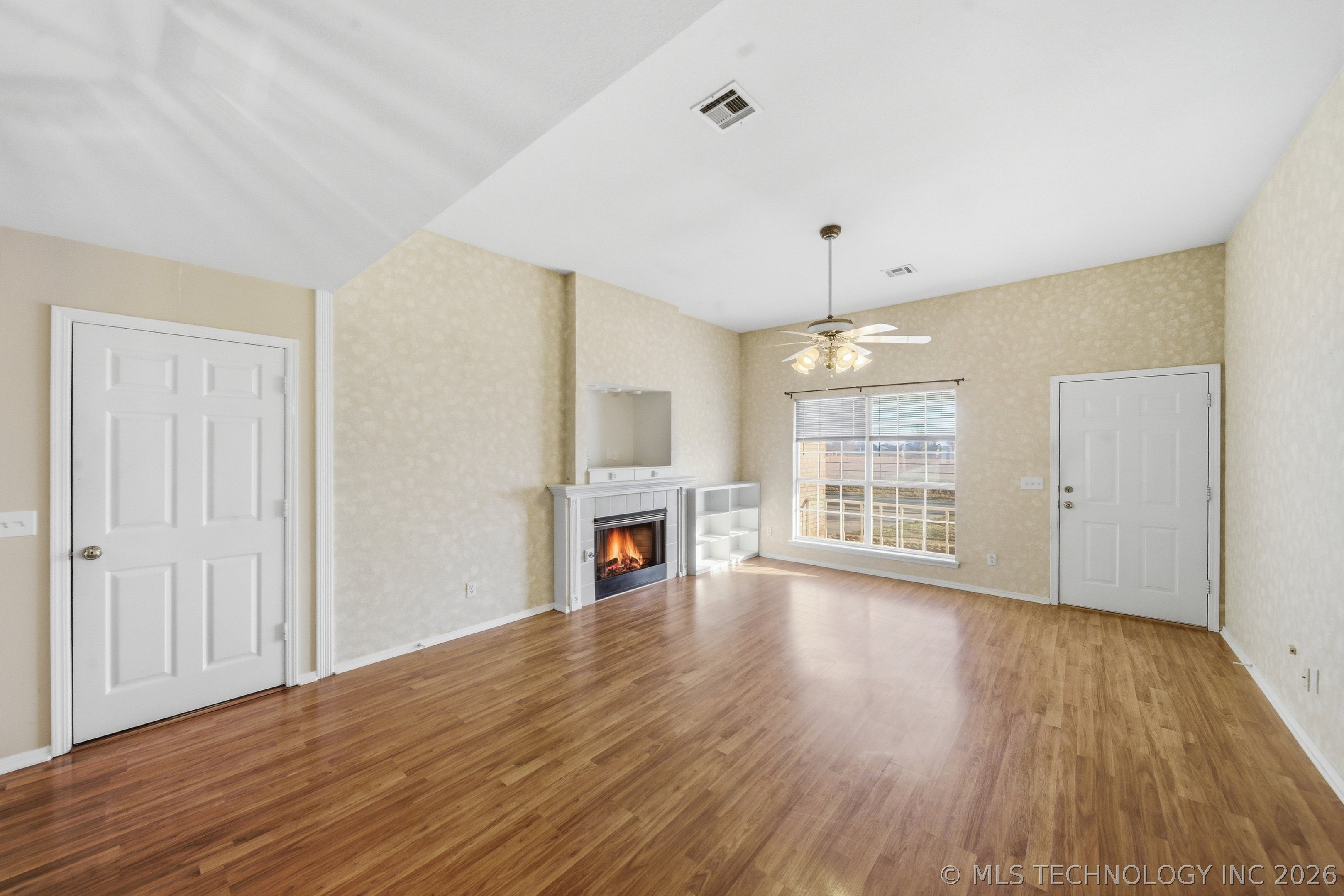 35365 E 141st Street S Property Photo 6