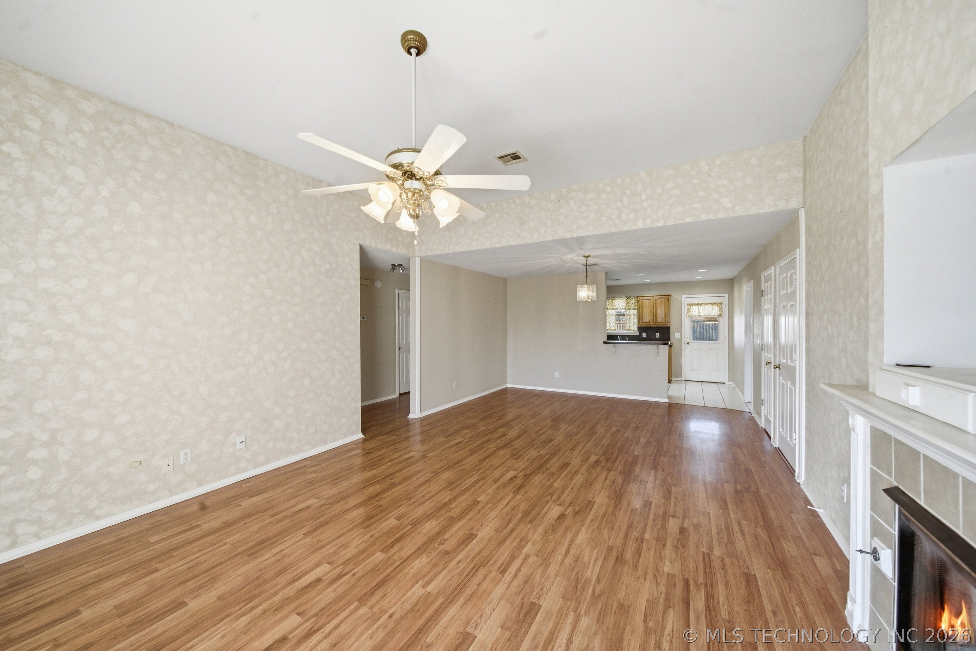 35365 E 141st Street S Property Photo 9