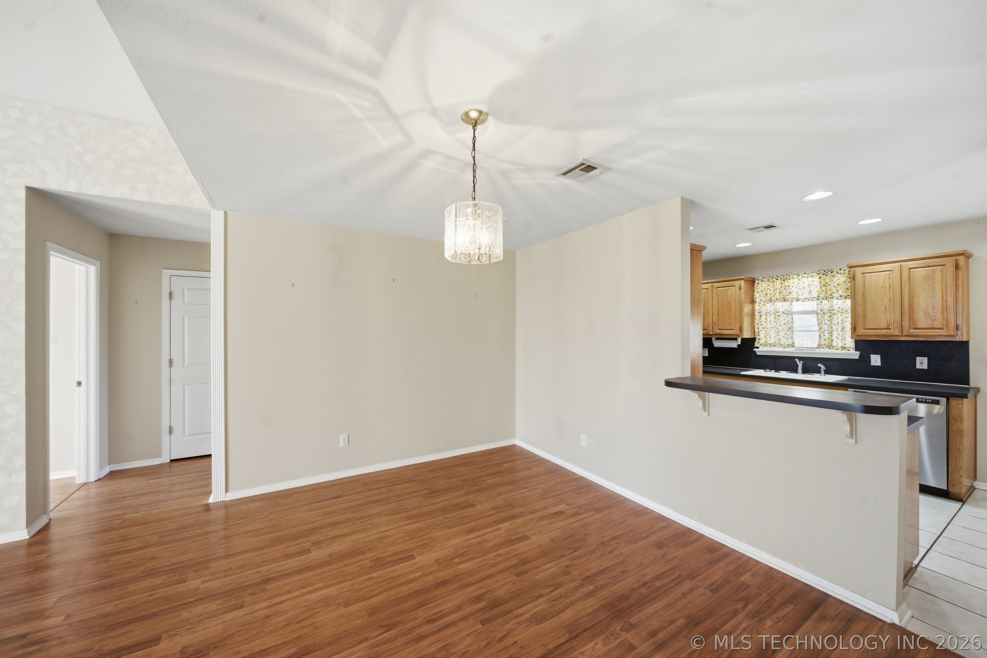 35365 E 141st Street S Property Photo 10
